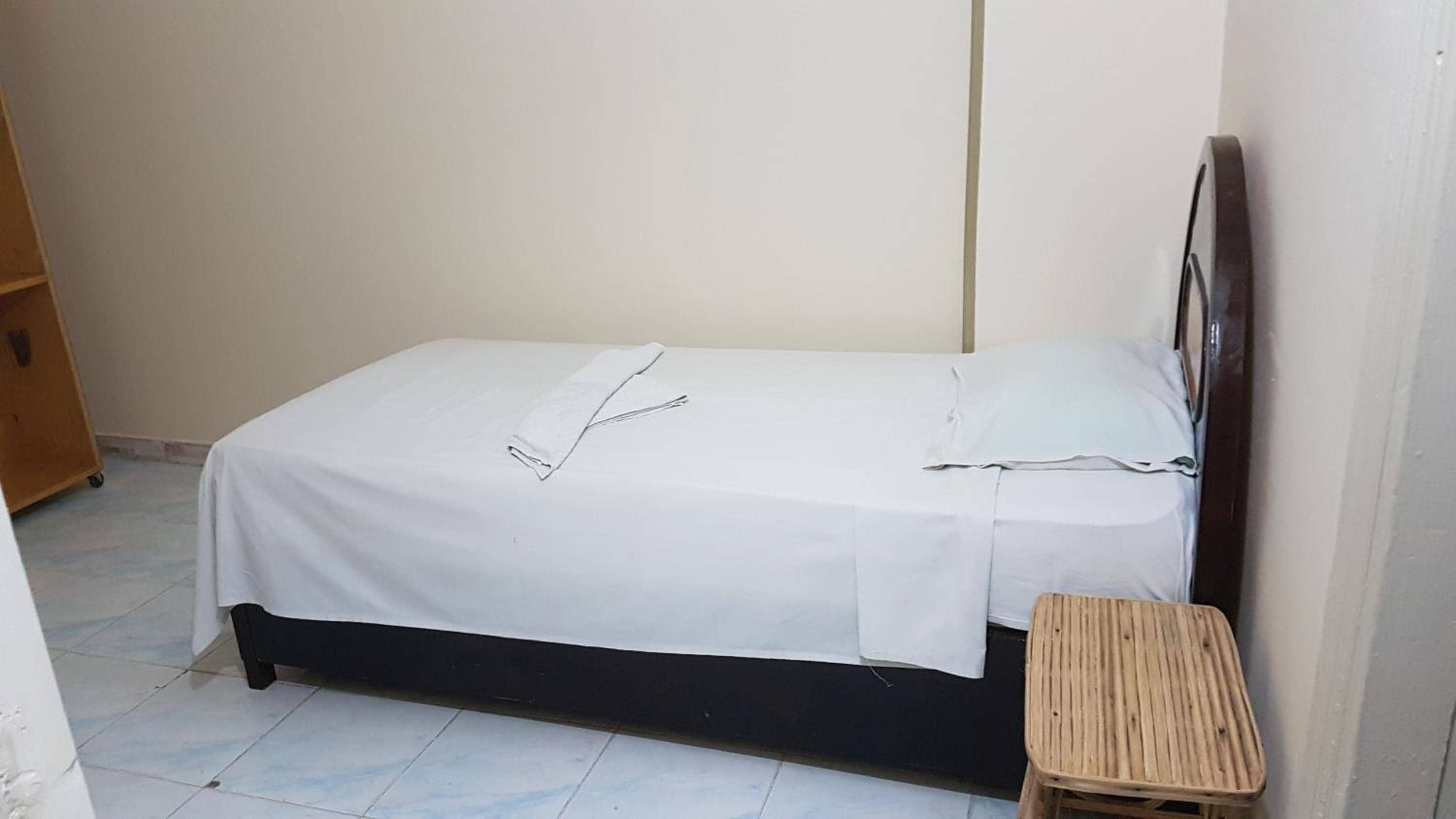 Bob Marley Peace hotel luxor — 2