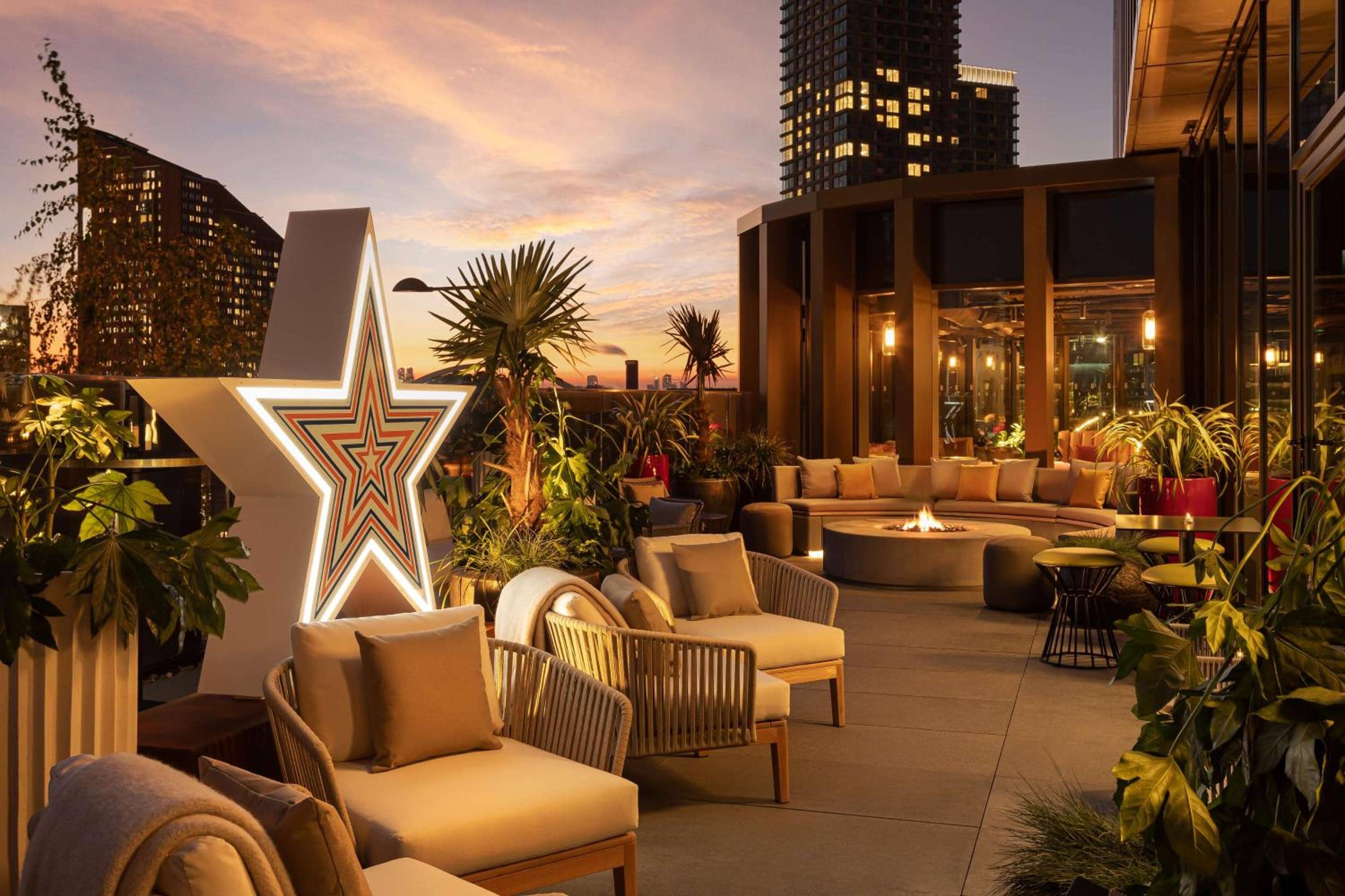 The Gantry London, Curio Collection By Hilton — 4