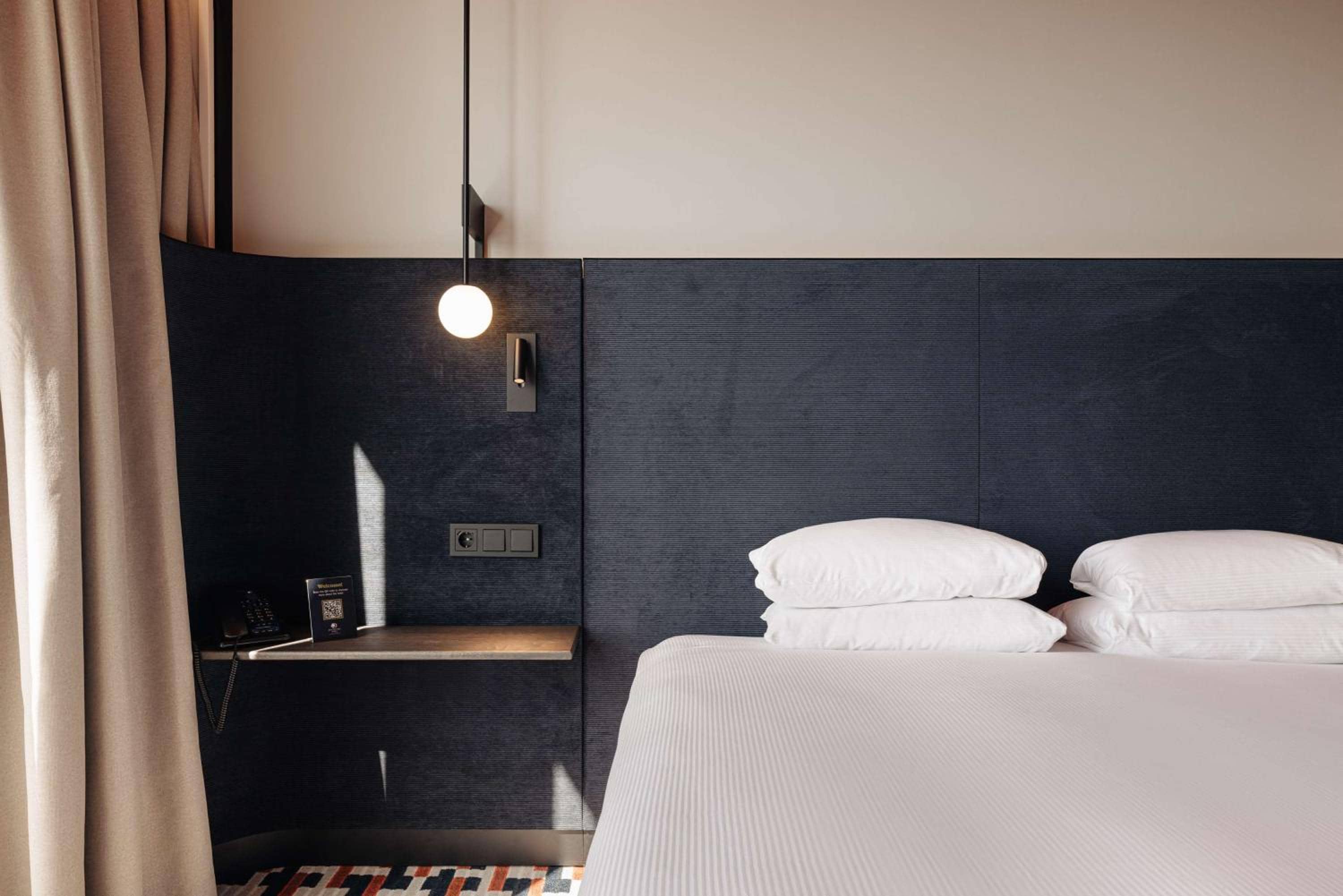 DoubleTree by Hilton Amsterdam Centraal Station — 3