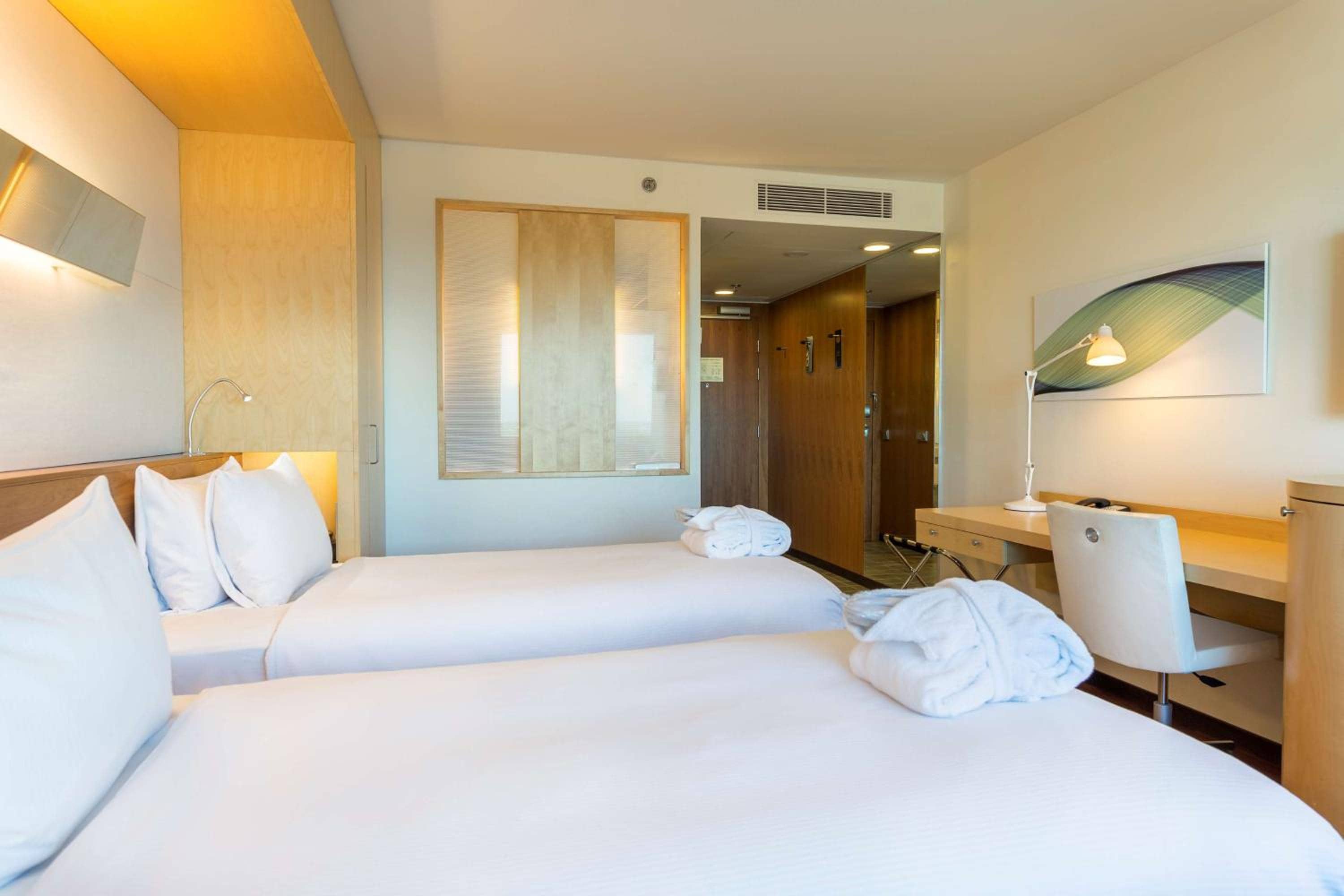 Hilton Helsinki Airport — 5