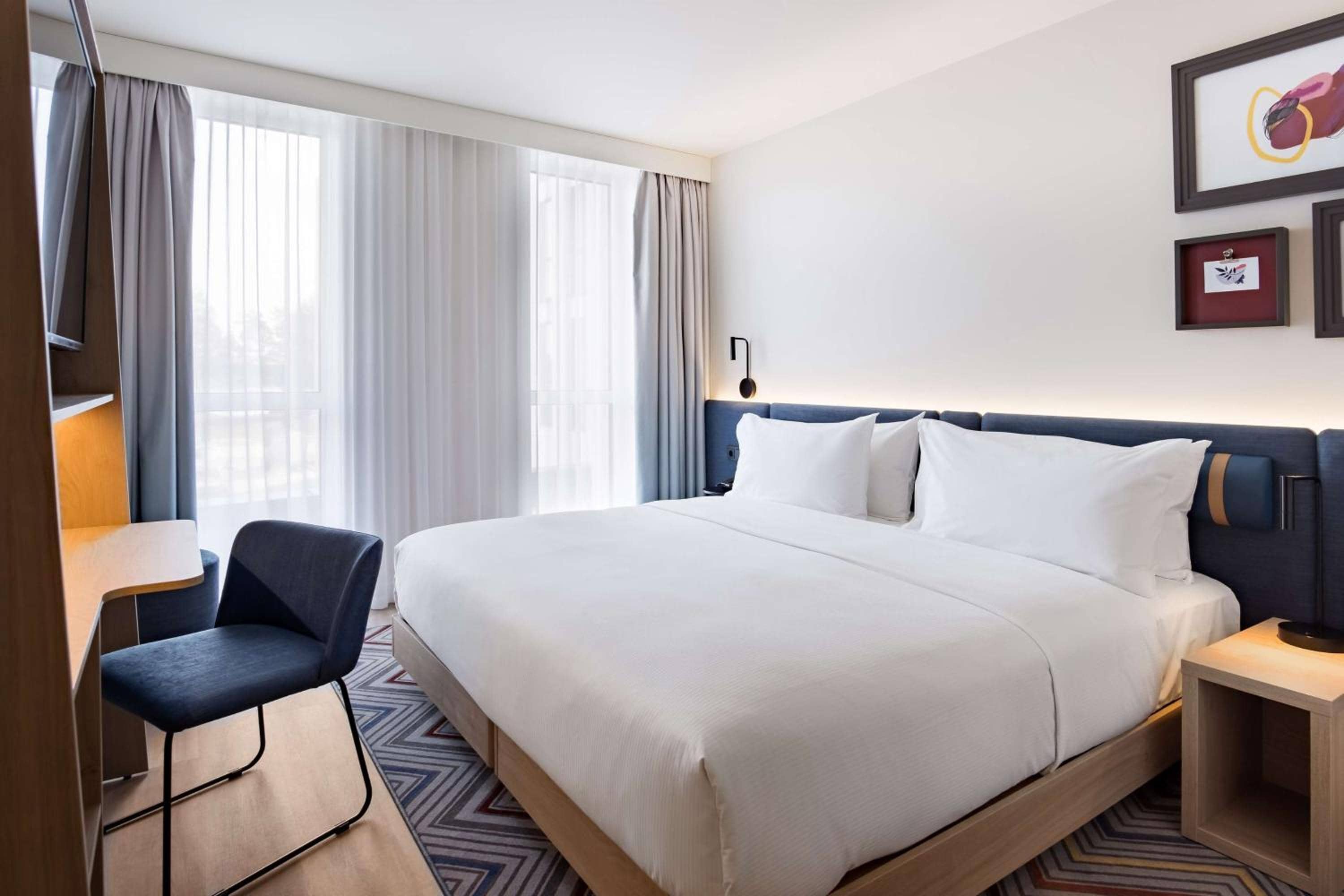 Hampton by Hilton Riga Airport — 3