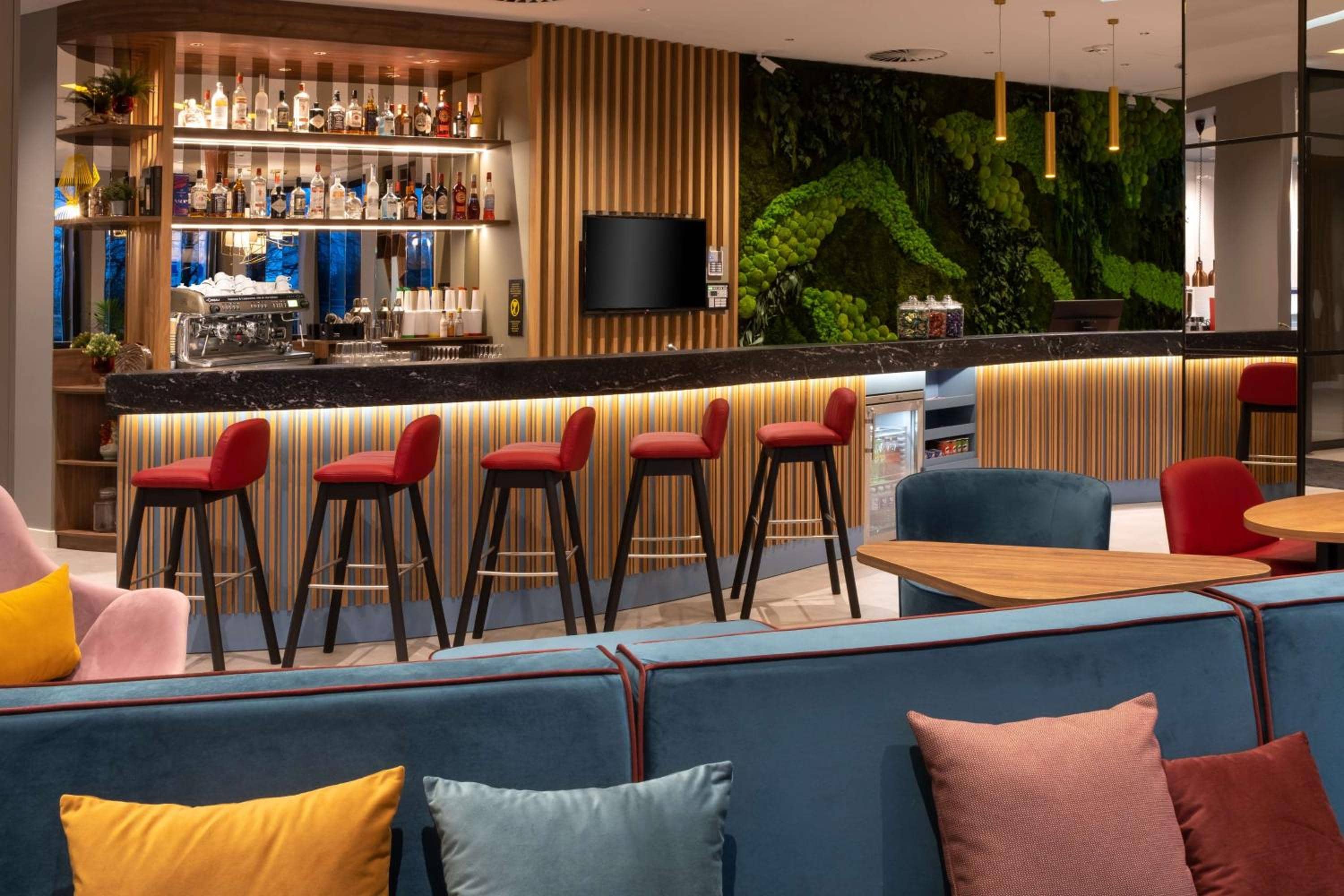Hampton by Hilton Riga Airport — 4