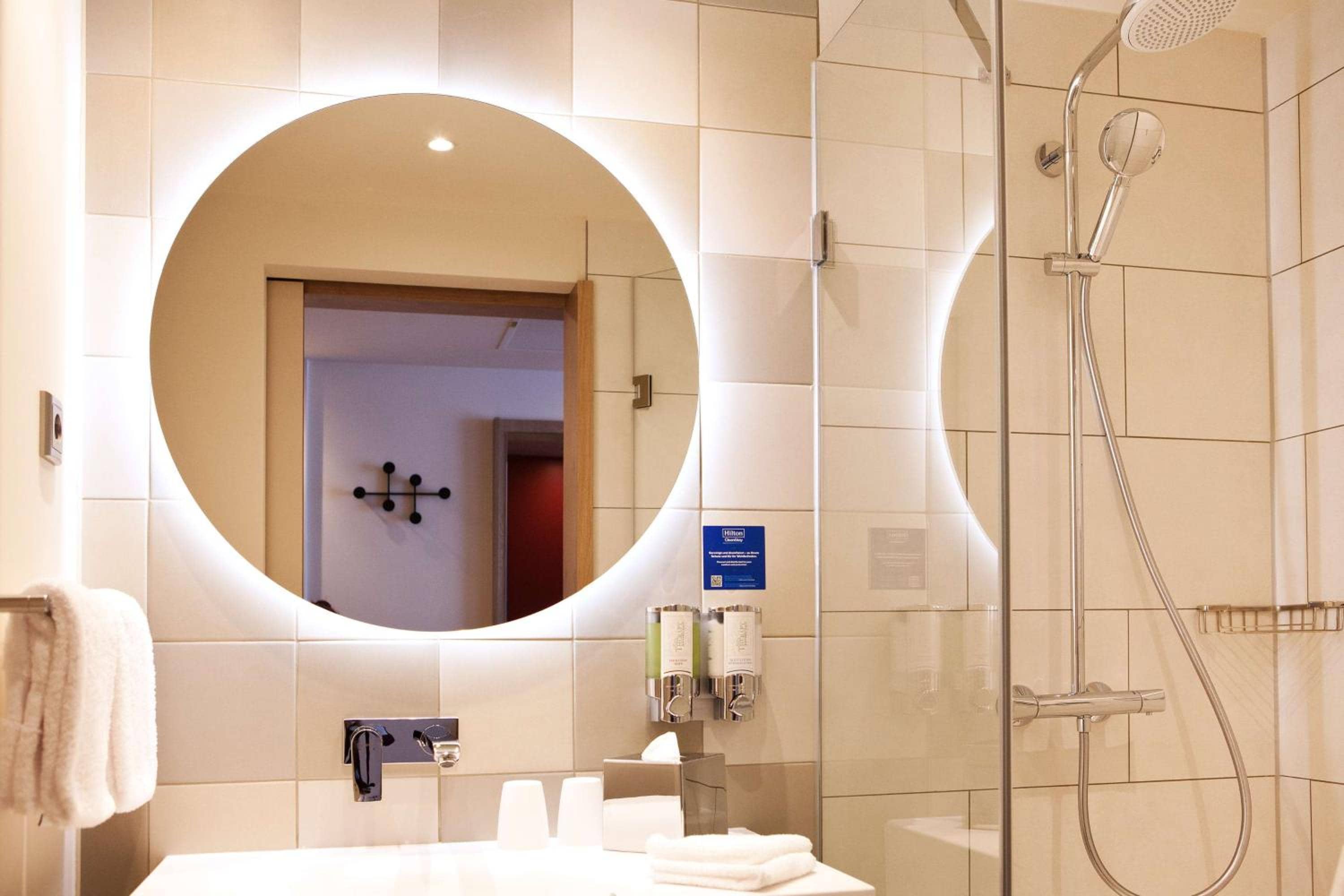Hampton By Hilton Vienna Messe — 3