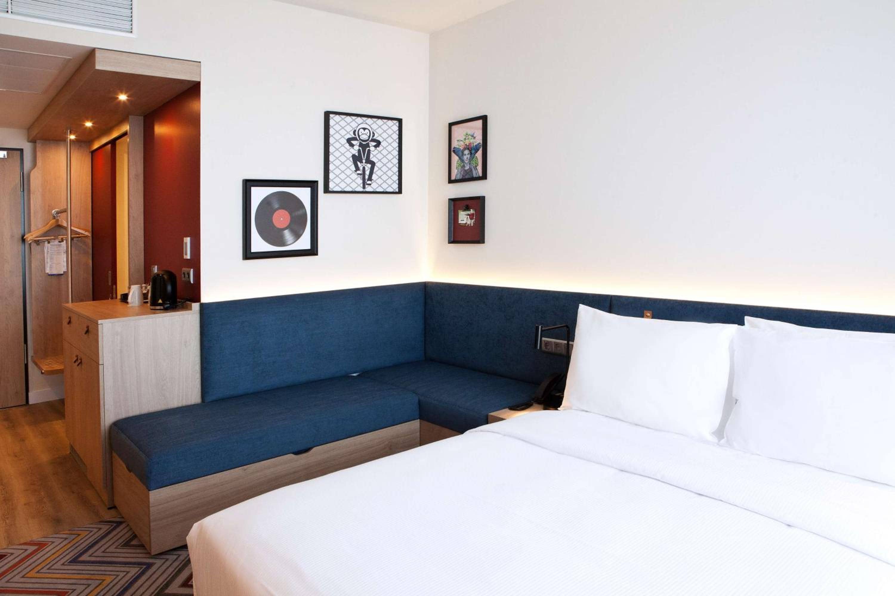 Hampton By Hilton Vienna Messe — 4