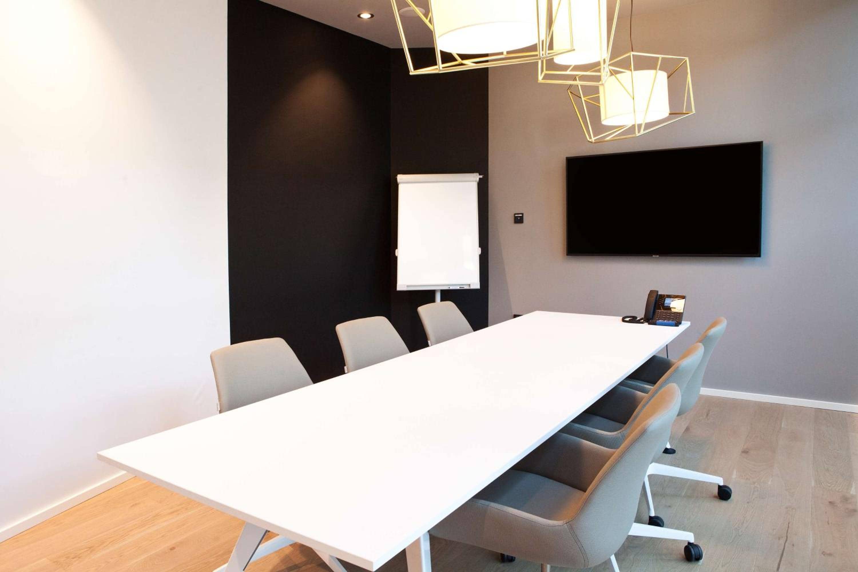 Hampton By Hilton Vienna Messe — 5
