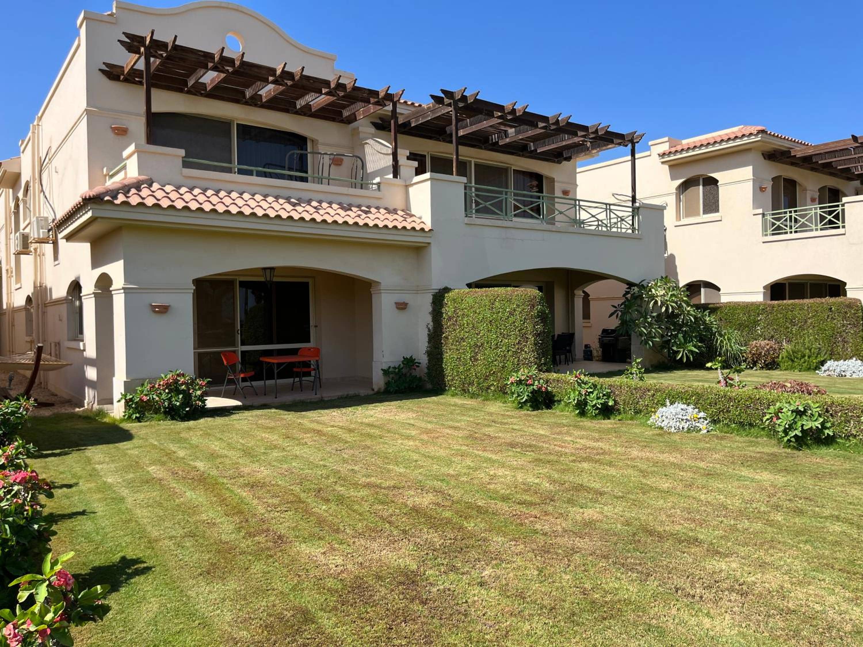 For Elite Families I La Vista 5 Seafront 265m Luxury Villa