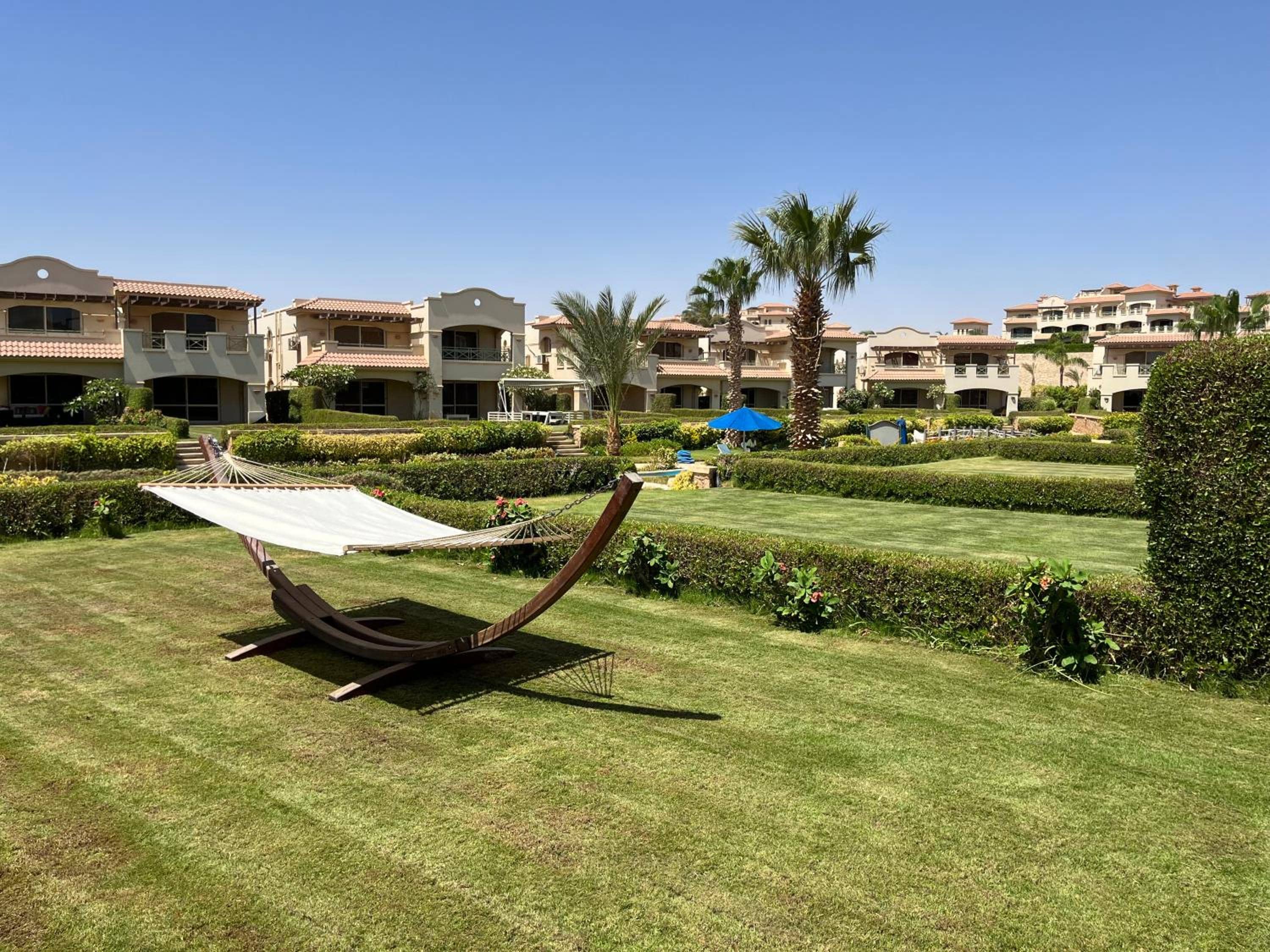 For Elite Families I La Vista 5 Seafront 265m Luxury Villa — 2