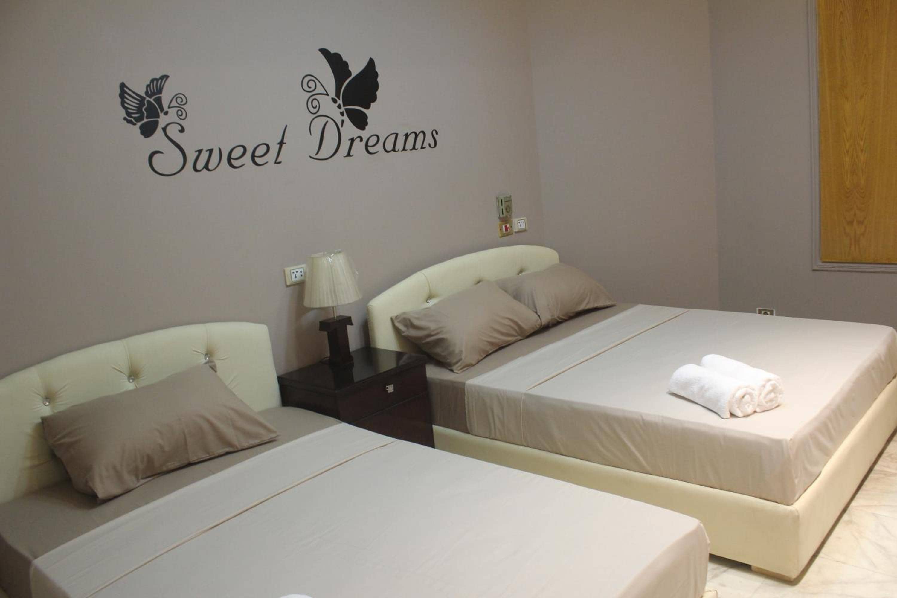 Tahrir Square Hostel — 5