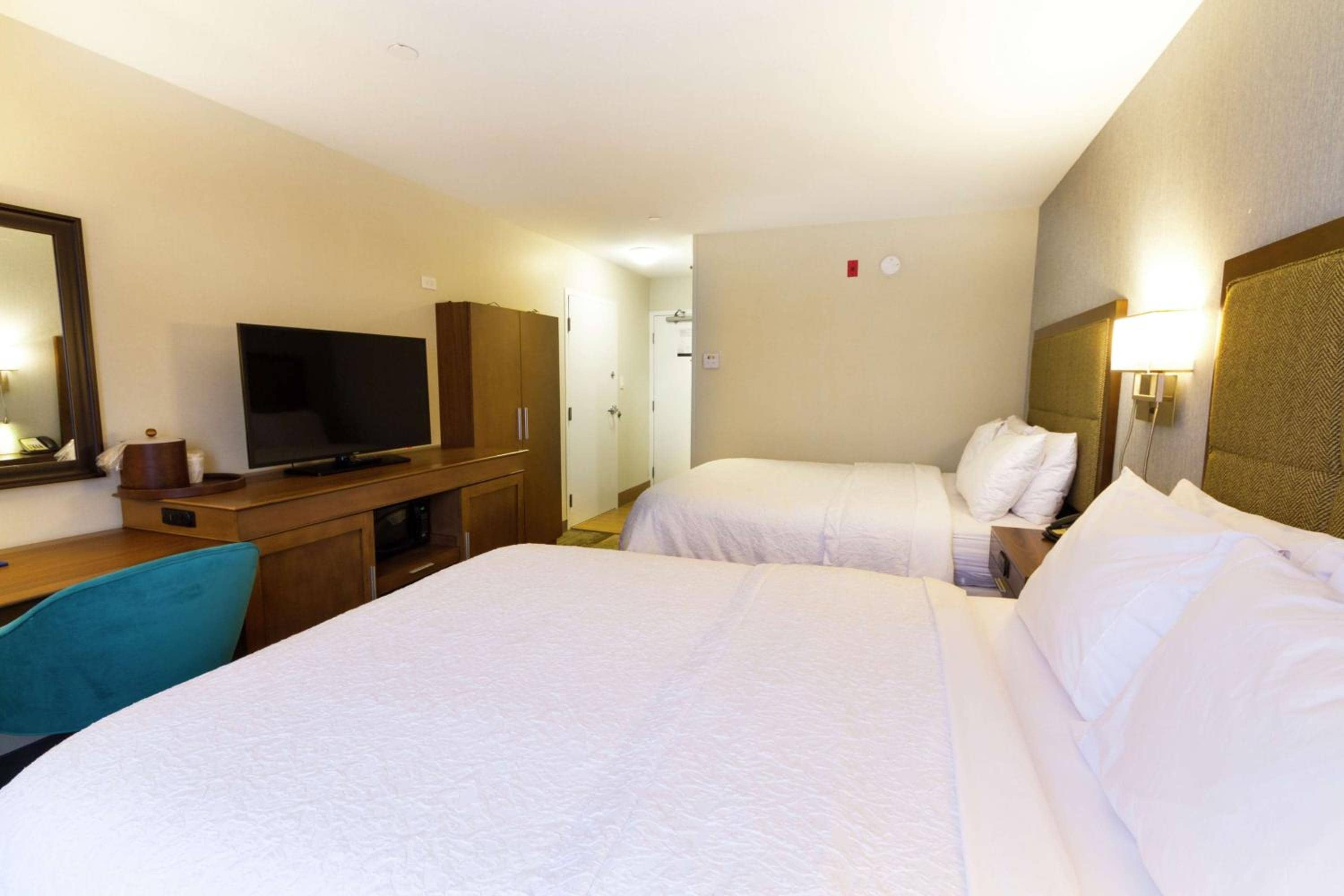Hampton Inn - Vancouver Airport/Richmond — 2