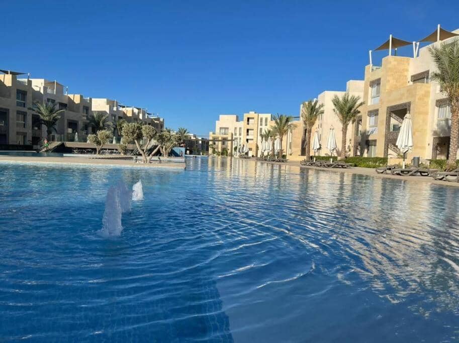 Mangroovy- Sensational 1BR Sea & Kite view — 2
