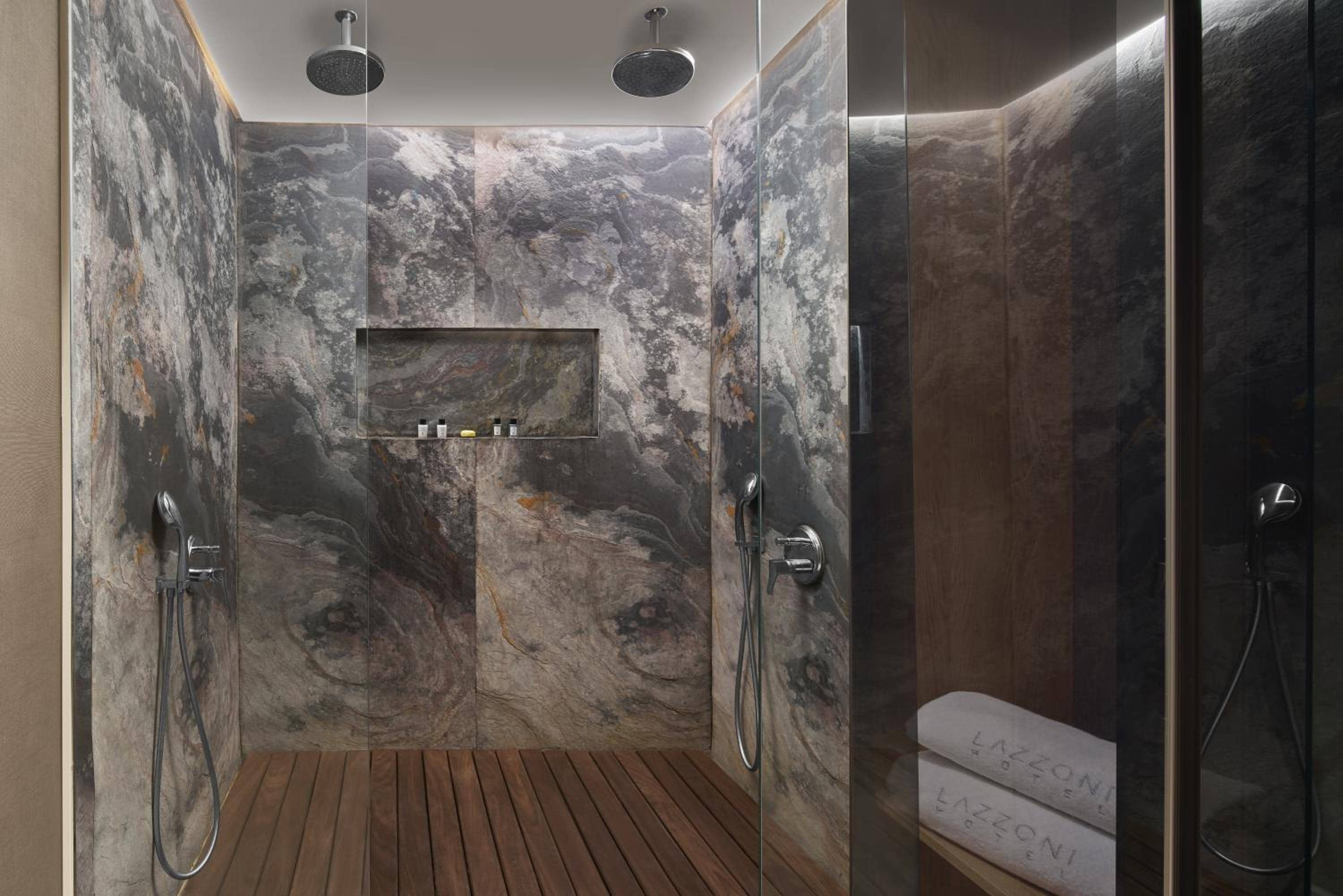 Lazzoni Hotel — 5