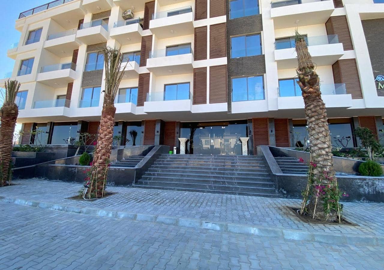 3BR 2BA Retreat with Four Pools Gym and Onsite Dining Close to El Gouna