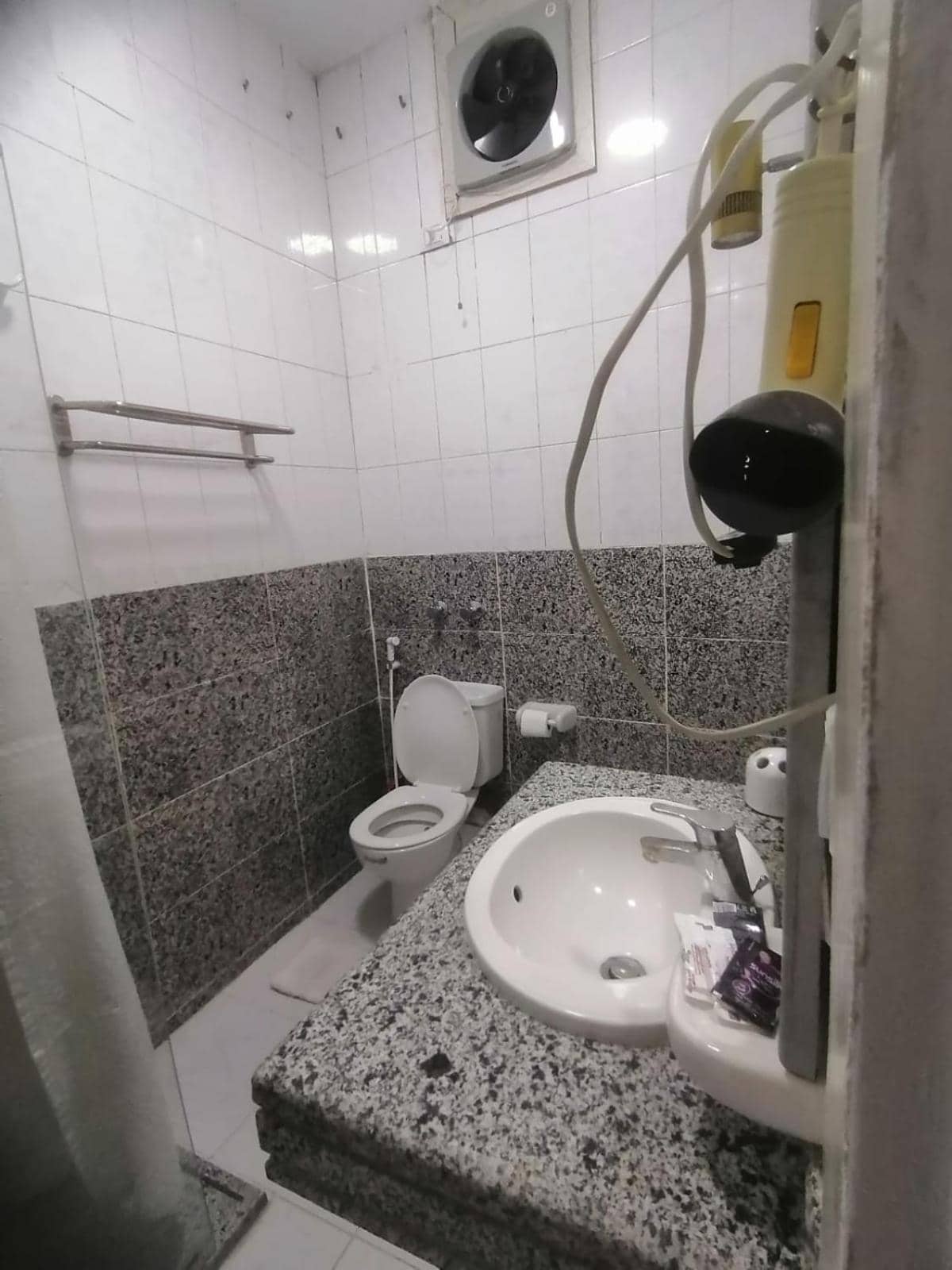 Rezeiky Hotel & Camp 您在盧克索的第二個家 — 2