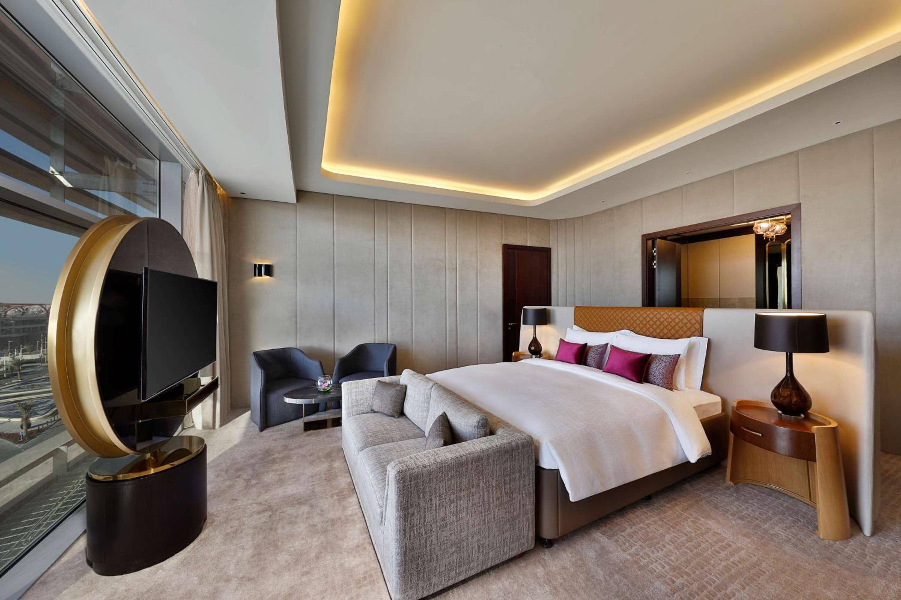 AlRayyan Hotel Doha, Curio Collection by Hilton — 2