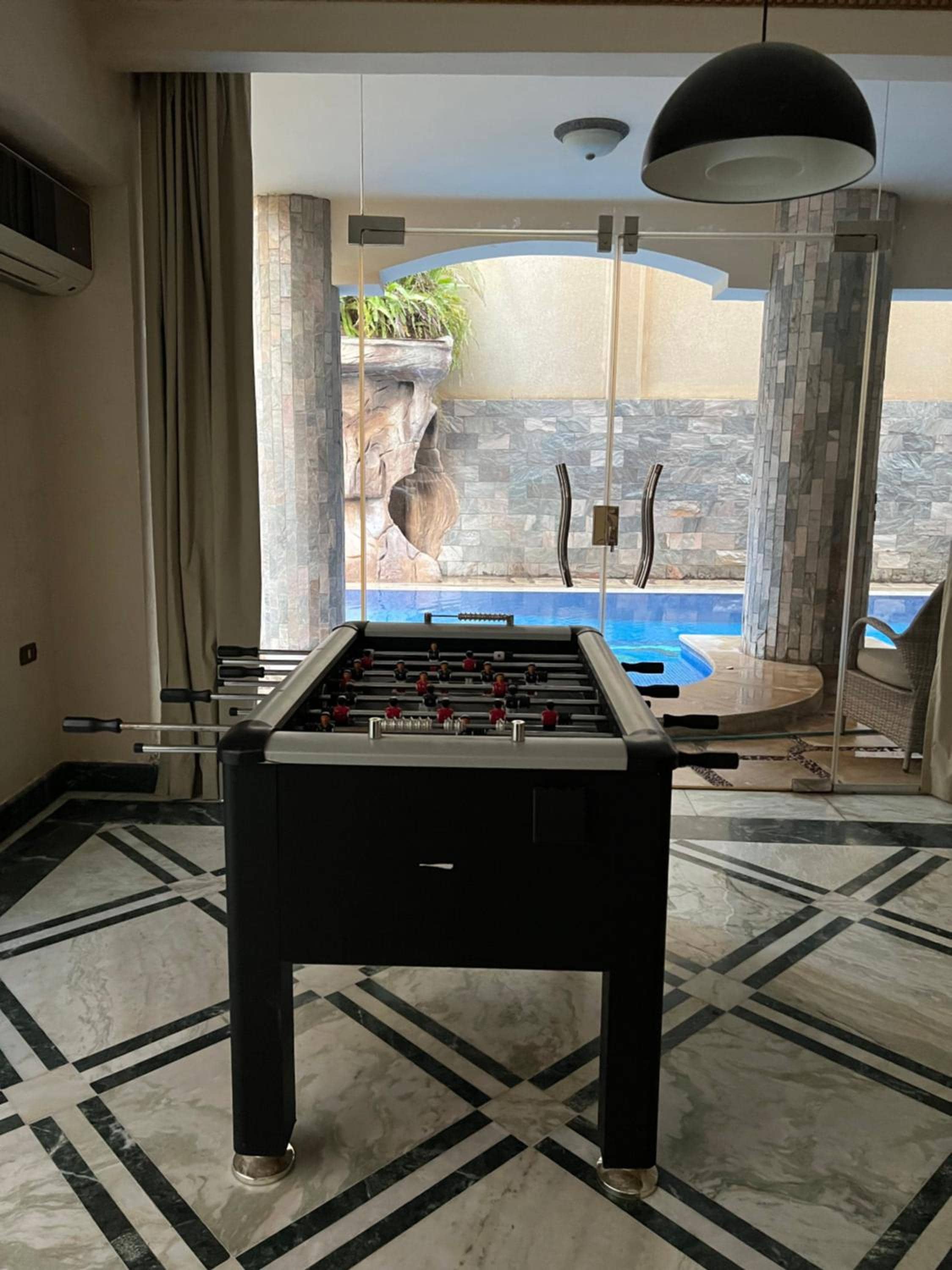 The GlassHouse Pool — 5