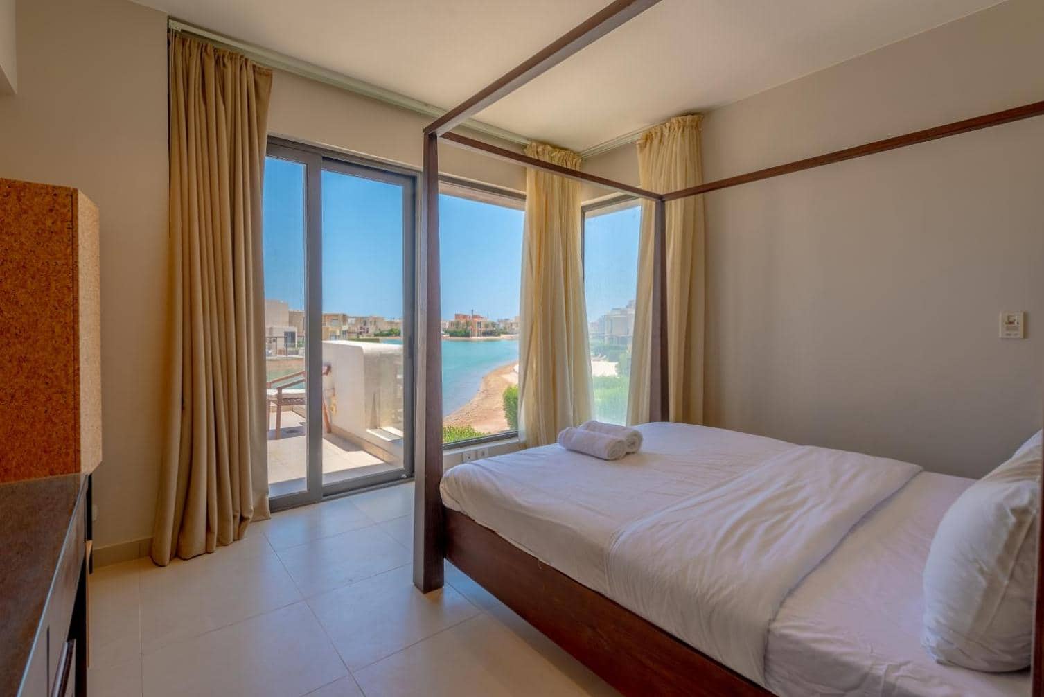 Comfy 3BR Standalone in Tawila, El Gouna. Lagoon & Pool access — 4