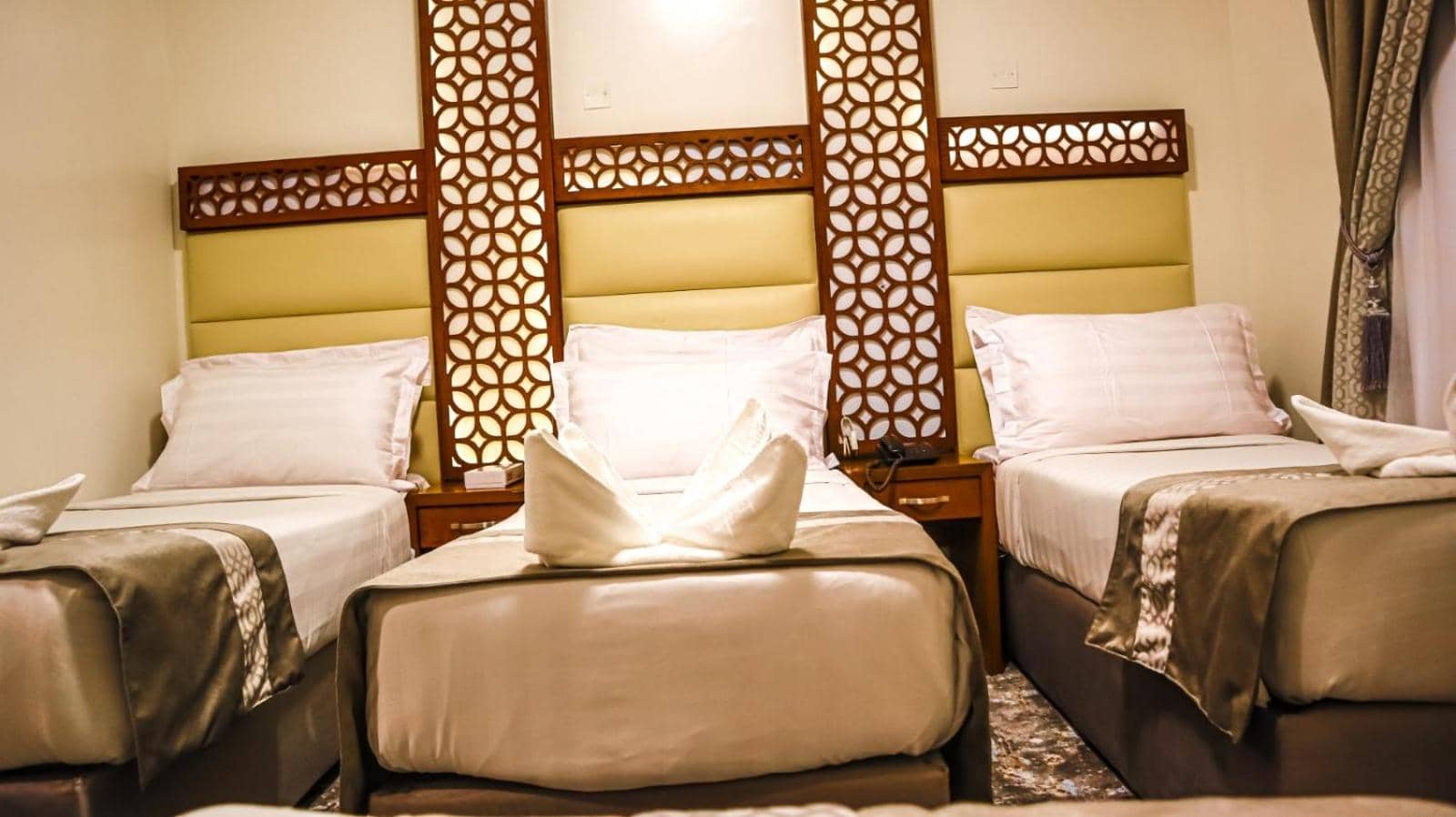 Al Mukhtara Al Gharbi Hotel — 5