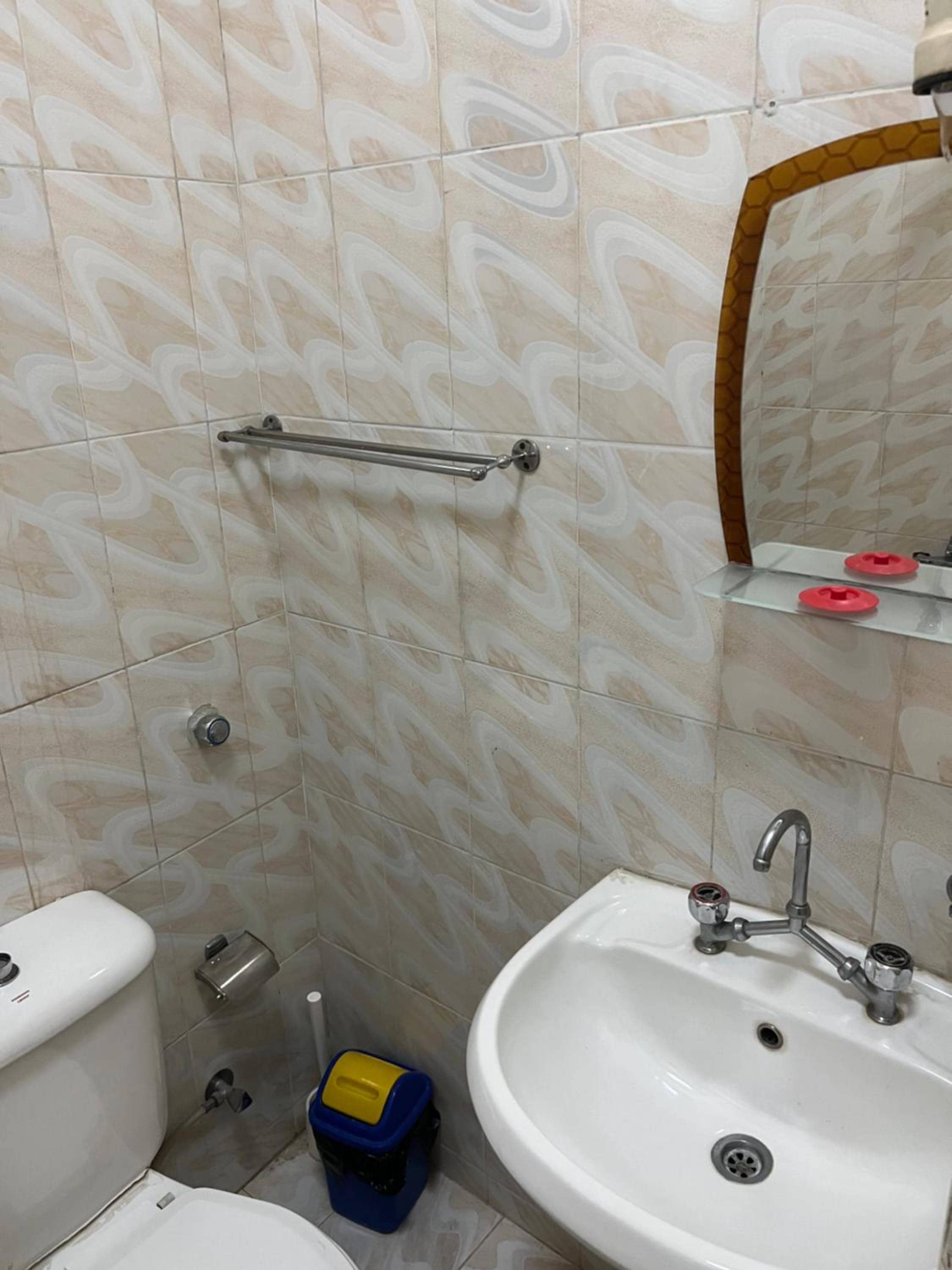 Elphardous Hotel — 2