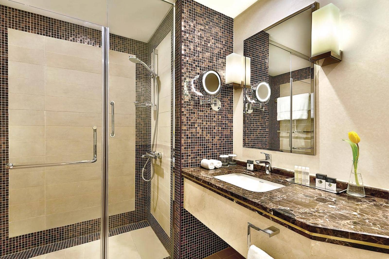 DoubleTree by Hilton Hotel Riyadh - Al Muroj Business Gate — 2
