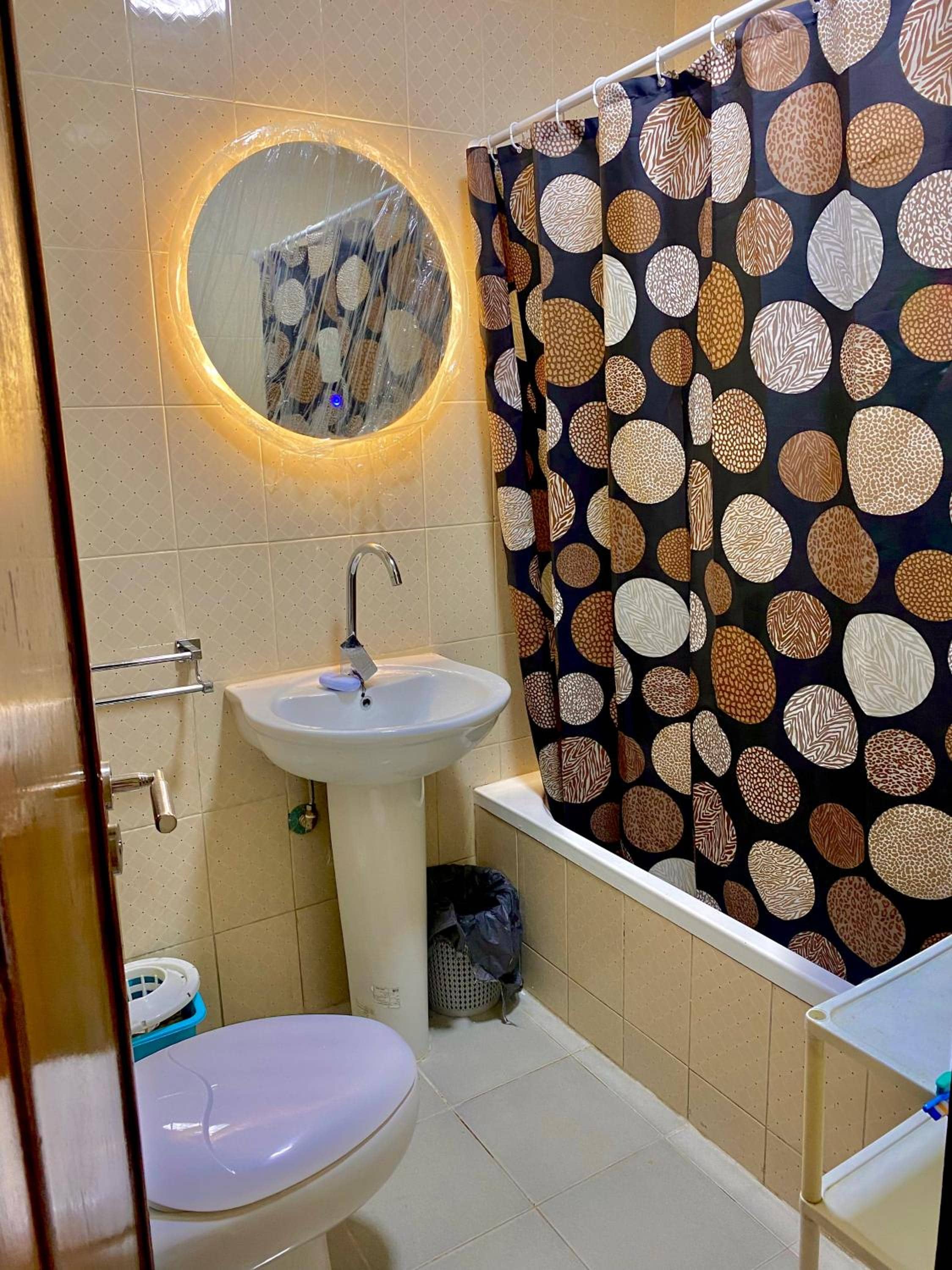 Comfort Side Sea view Serviced Apartments Close to montaza palace and easy access to all sites with security — 2