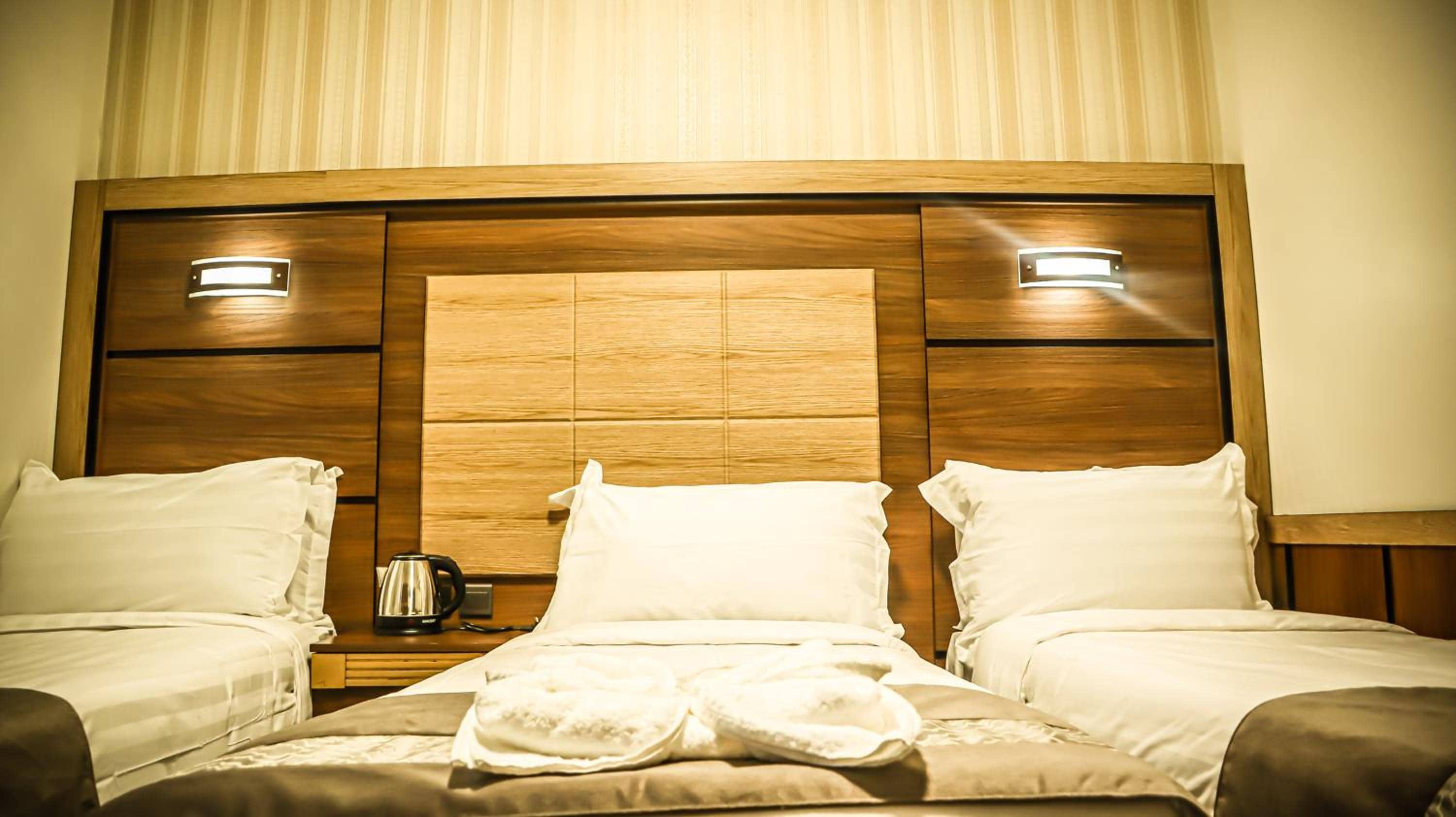 Al Mukhtara Almasi Hotel - شركة المختارة الماسي للخدمات الفندقيه شخص واحد — 4