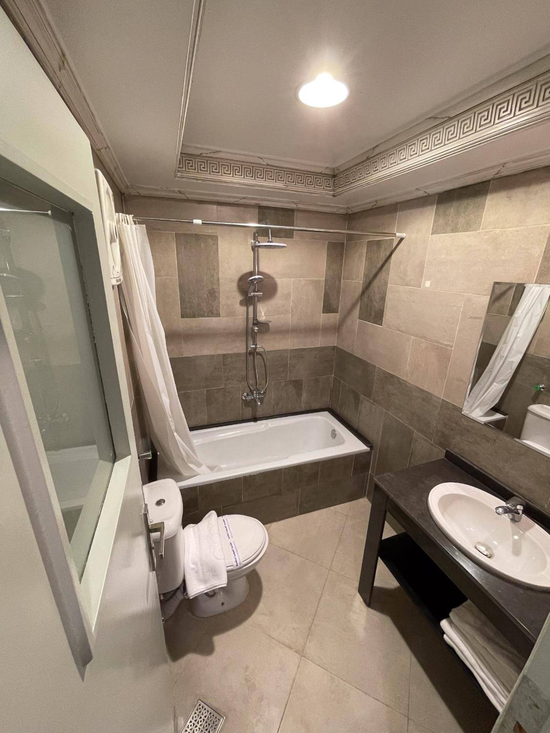 Borg El Thaghr Hotel — 5