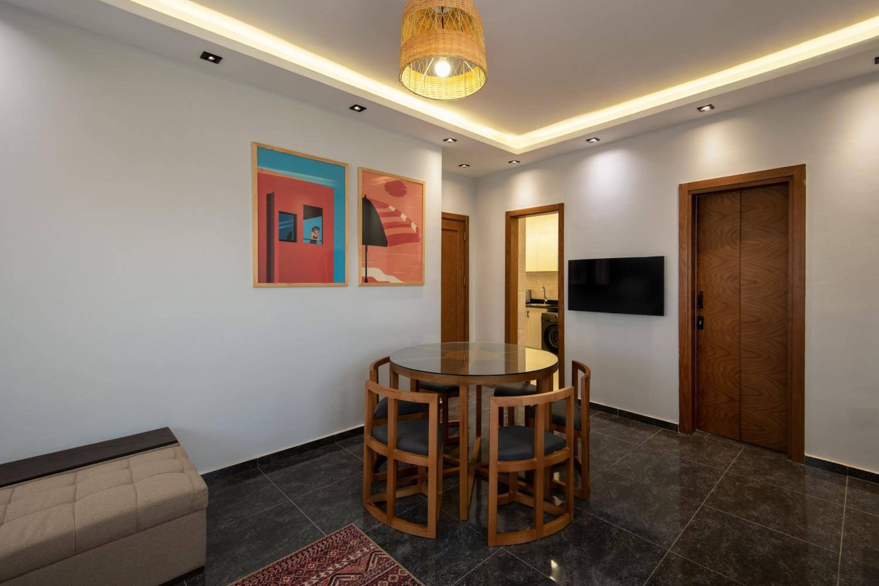 Travelholic AUC Residence — 3