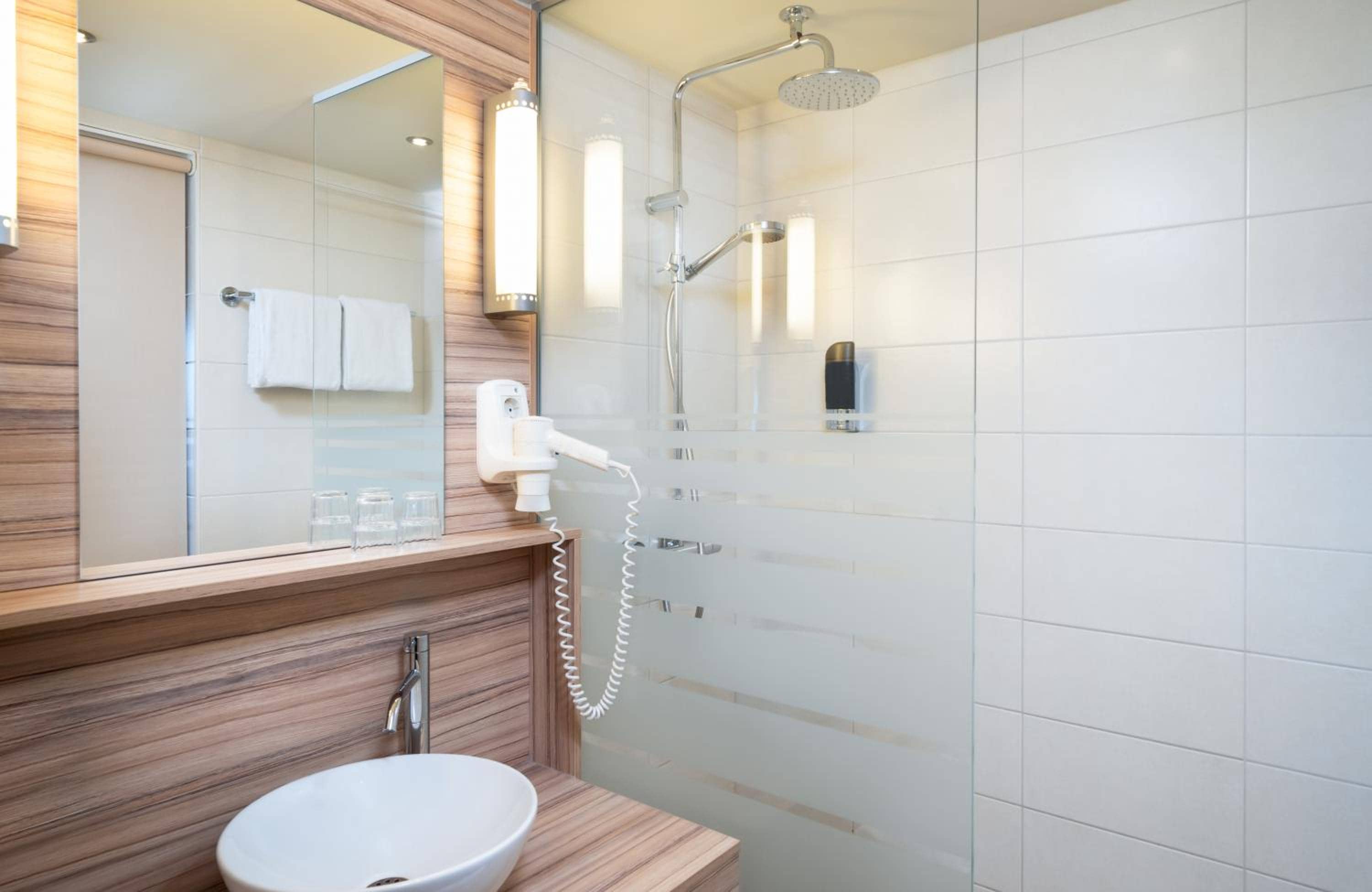 Leonardo Hotel Vienna Hauptbahnhof — 5
