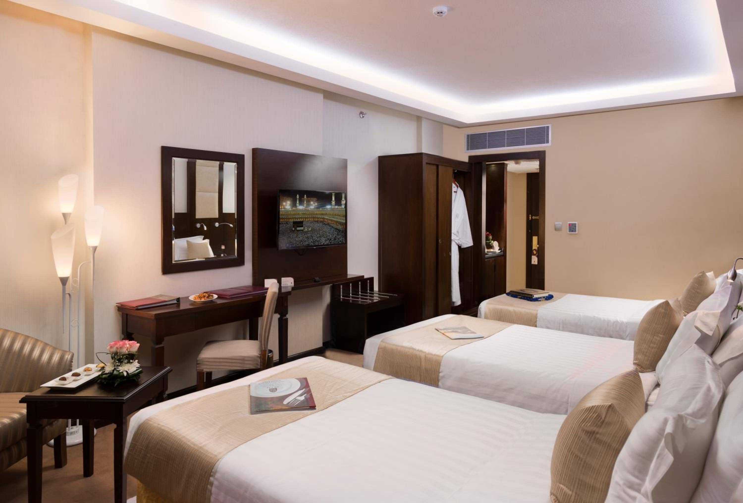 Razana Al Rawdha Hotel — 4