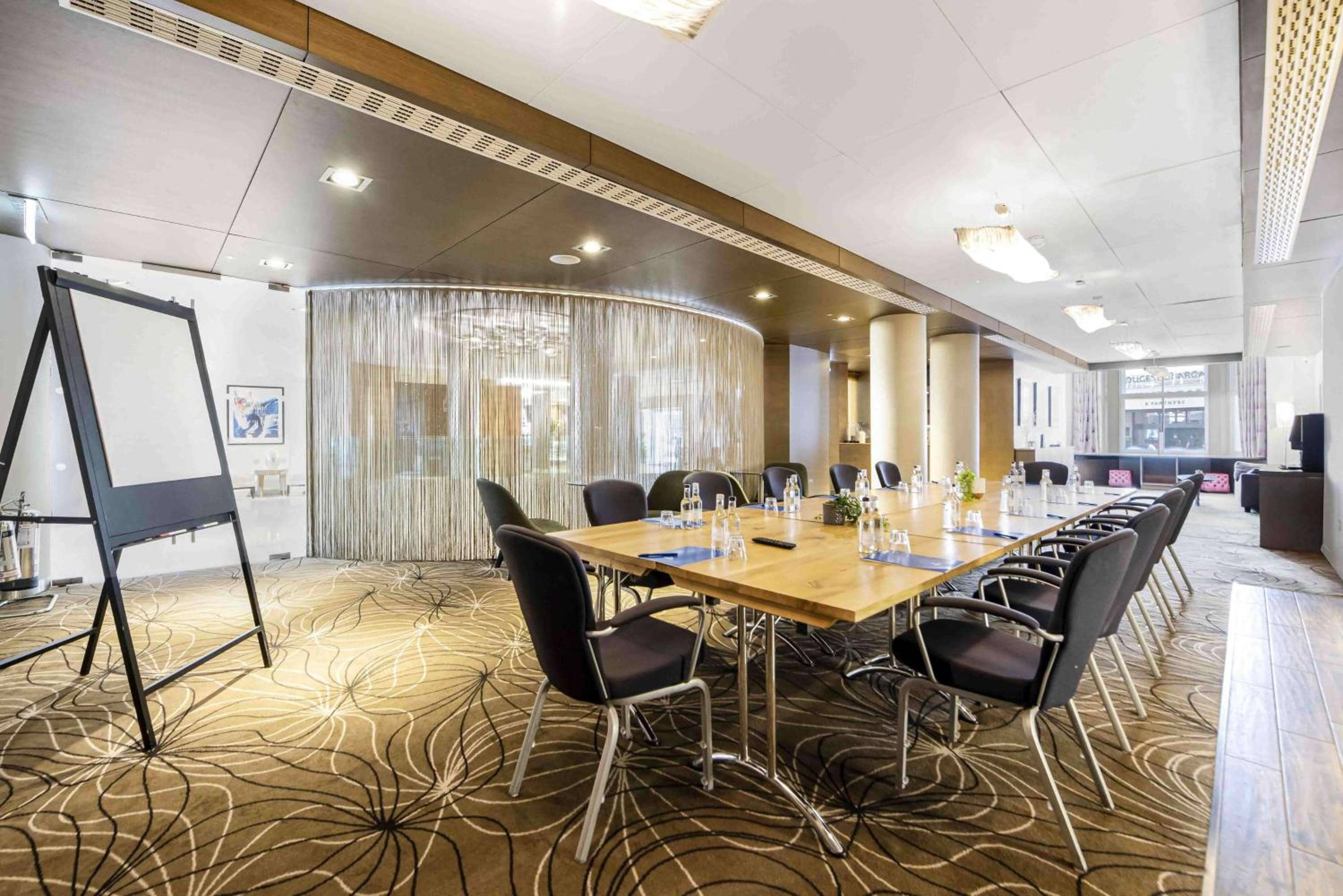 Doubletree By Hilton London Kensington — 5