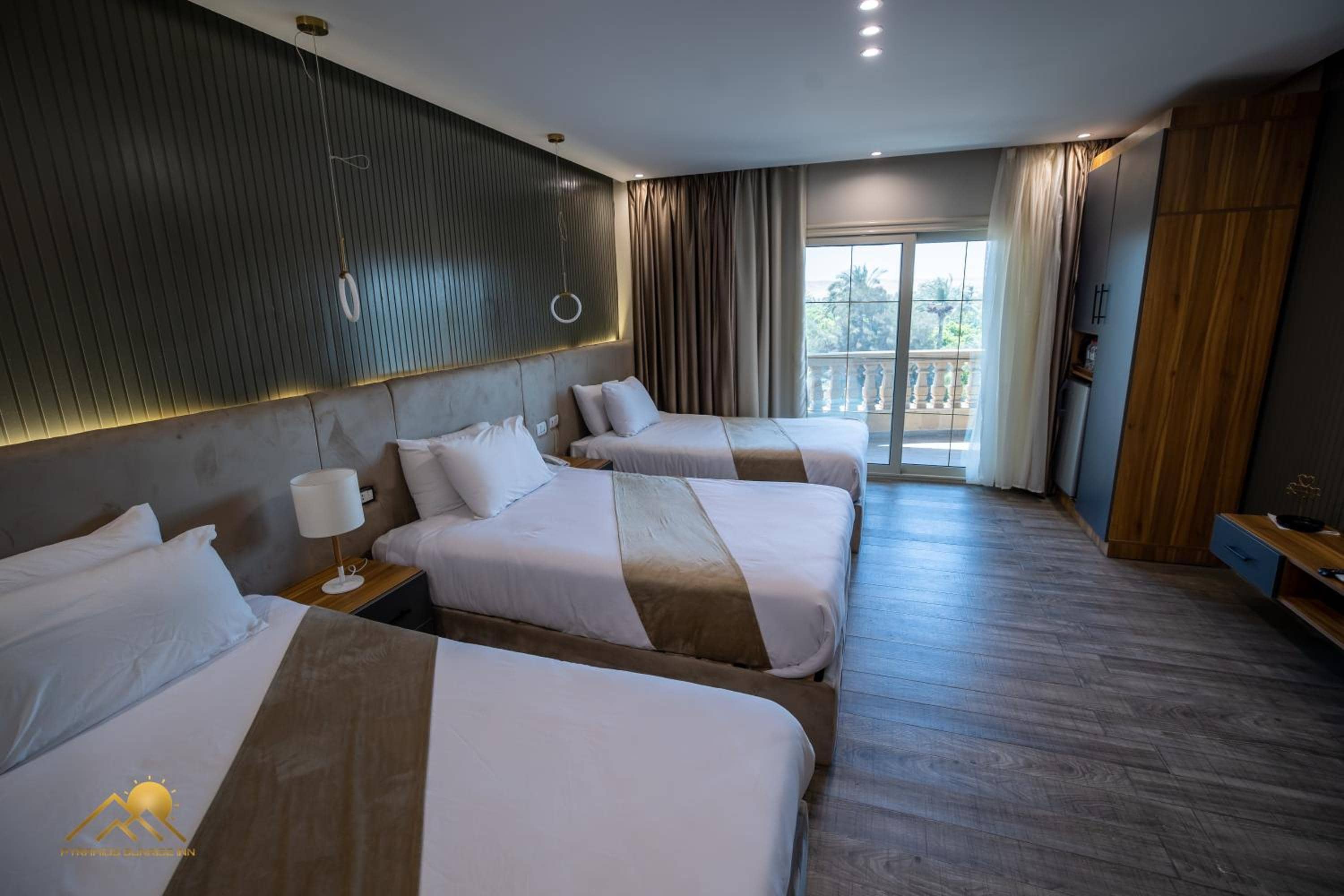 Golden Palm Hotel — 3