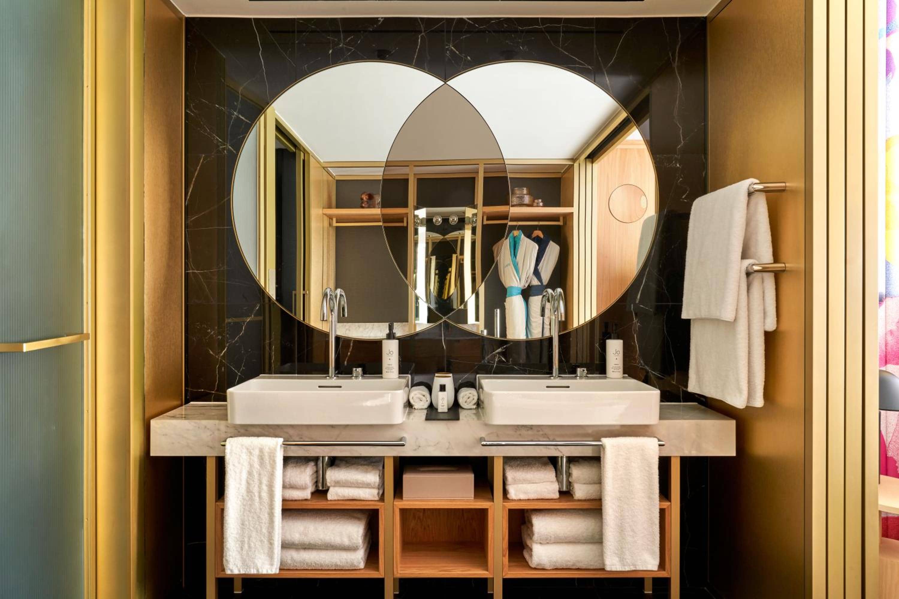The BoTree London, Curio Collection by Hilton — 5