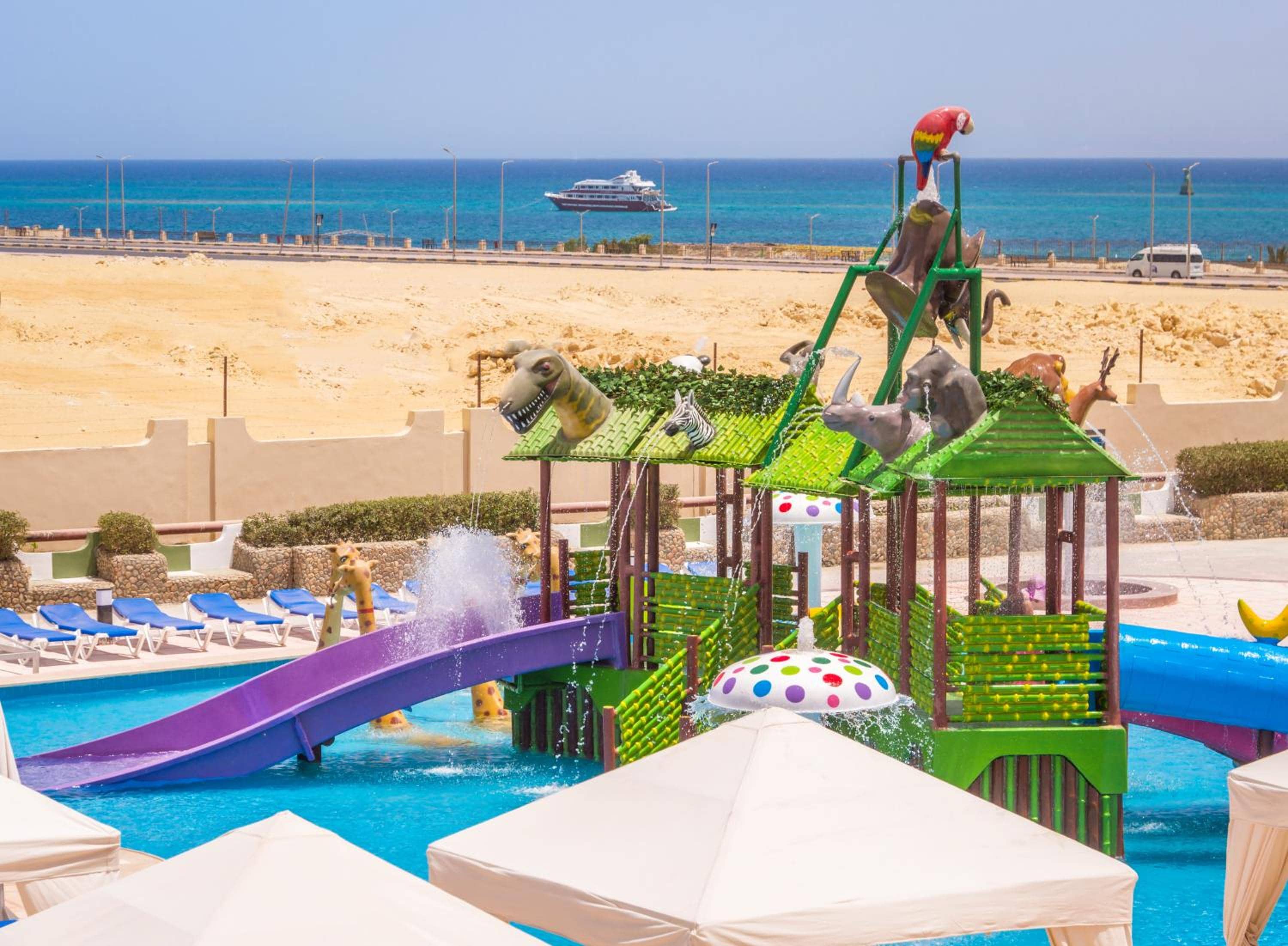 Sunny Days Mirette Family Resort — 3