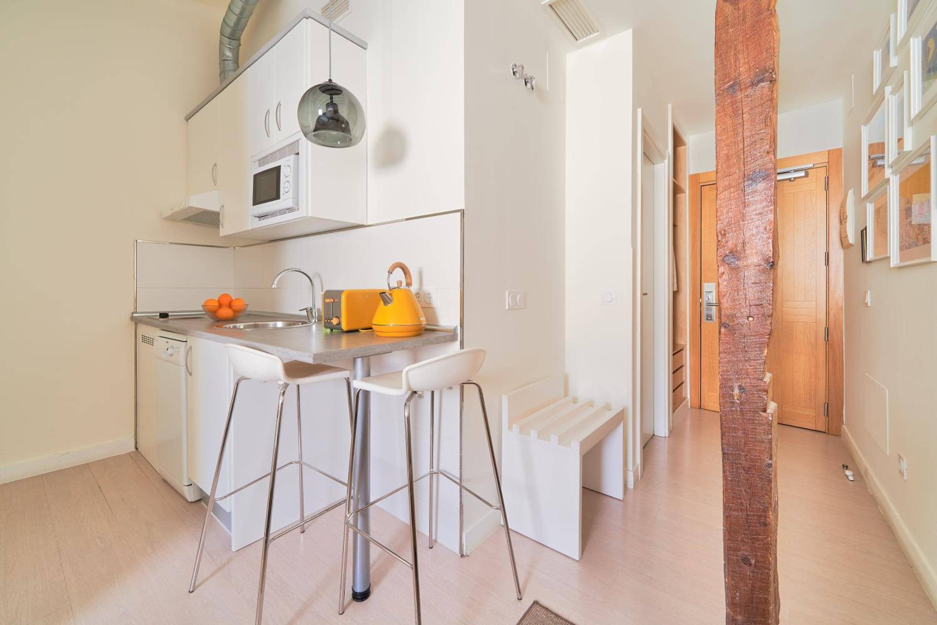 Blume Cruz Suites — 3