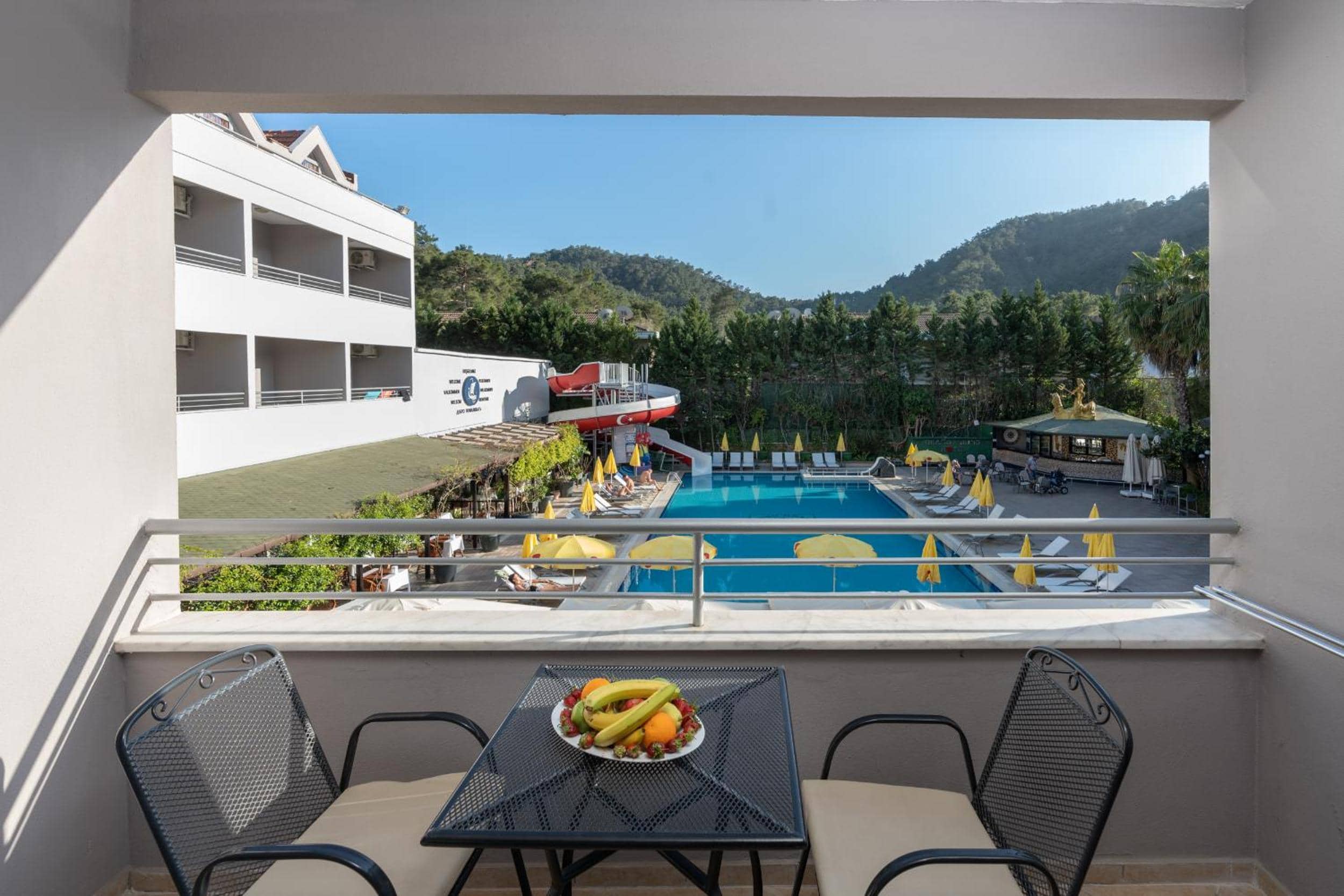 Grand Viking Hotel — 2