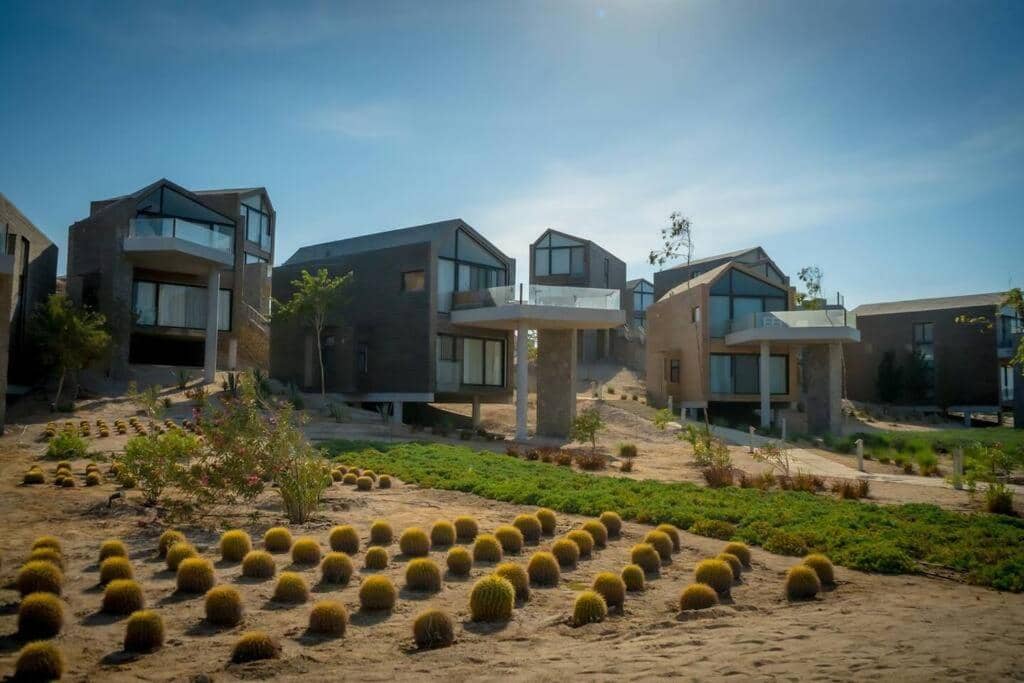Modern Soma Bay 2BR Villa w sea views, beach & pool access