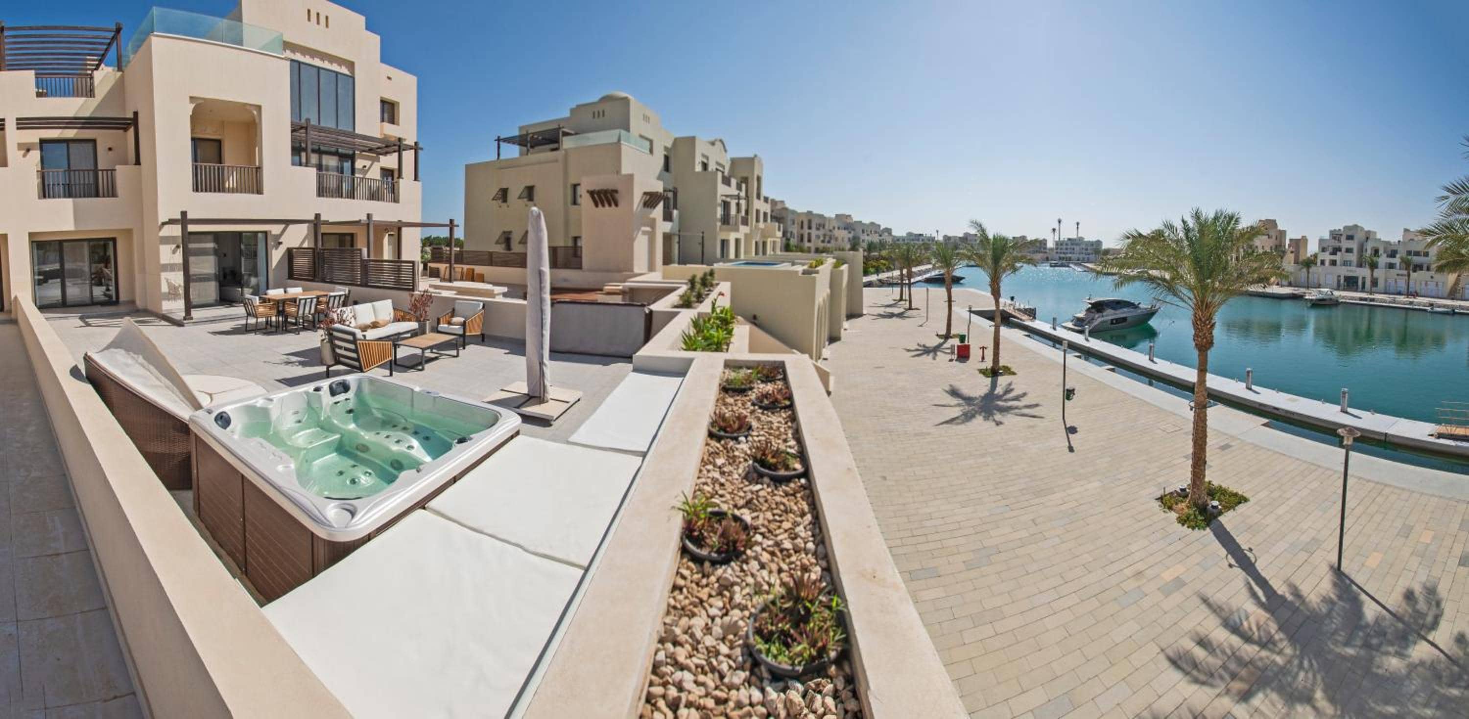 Ollystays-Heated Jacuzzi, Fanadir Marina Luxury 1BR, Walk to Kitesurf & Beach — 5