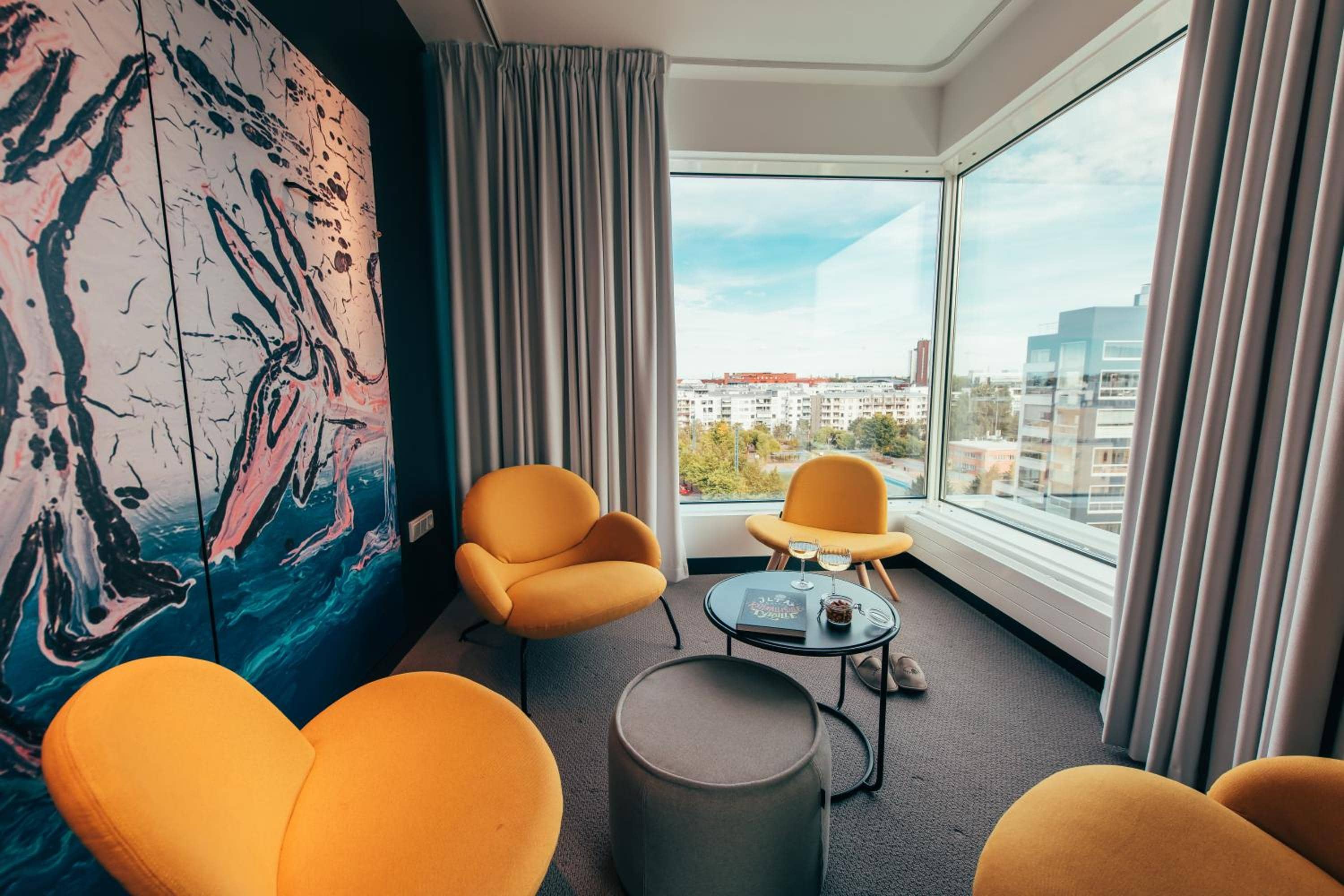 Hotel AX — 4