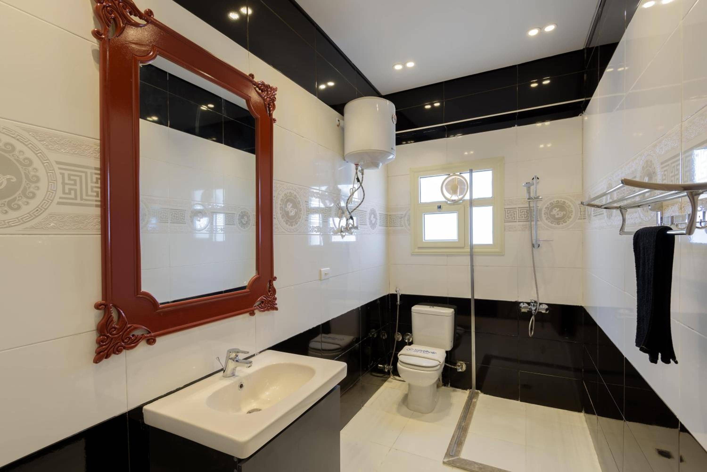 Travelholic 90 Residence — 3