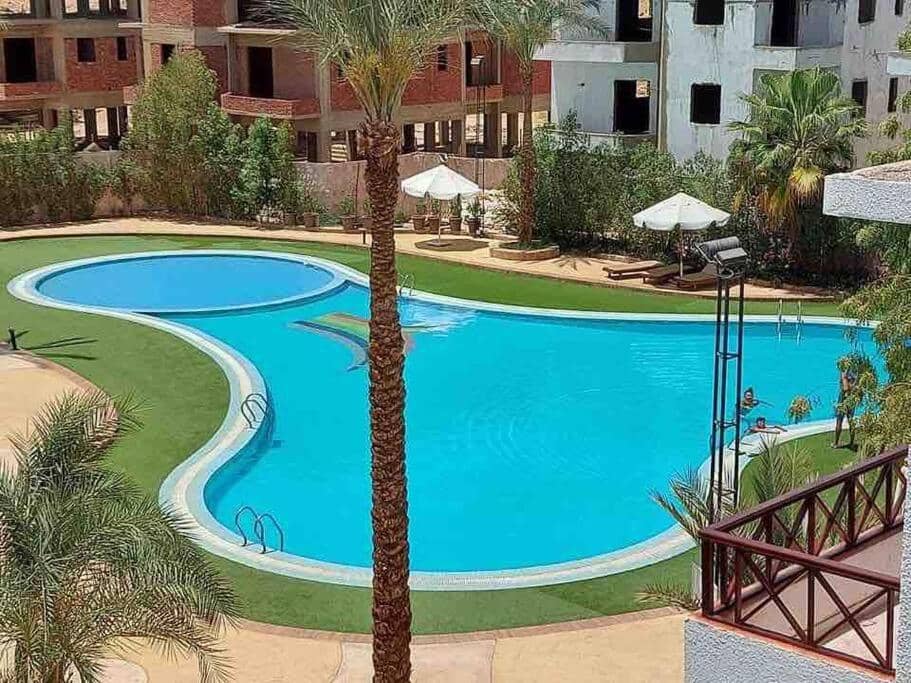 Rivera Resort Flat - Pool View & Free WiFi — 3