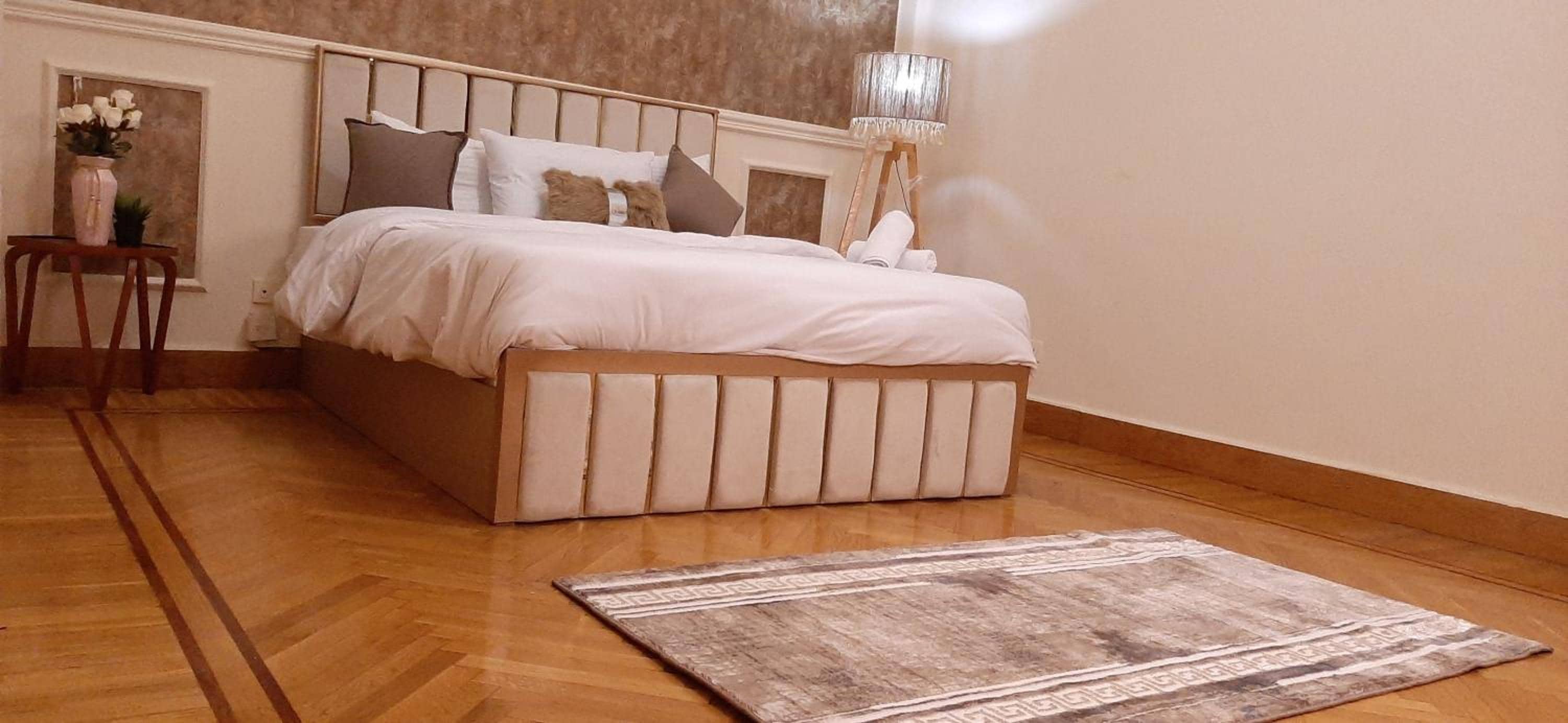 Royal Apartment in Talaat Harb Downtown Cairo — 5