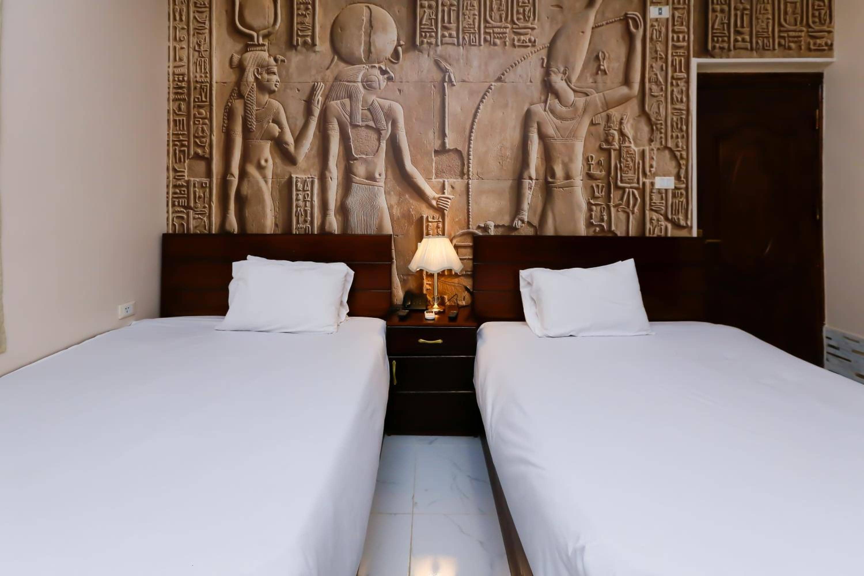Giza Pyramids Inn — 3