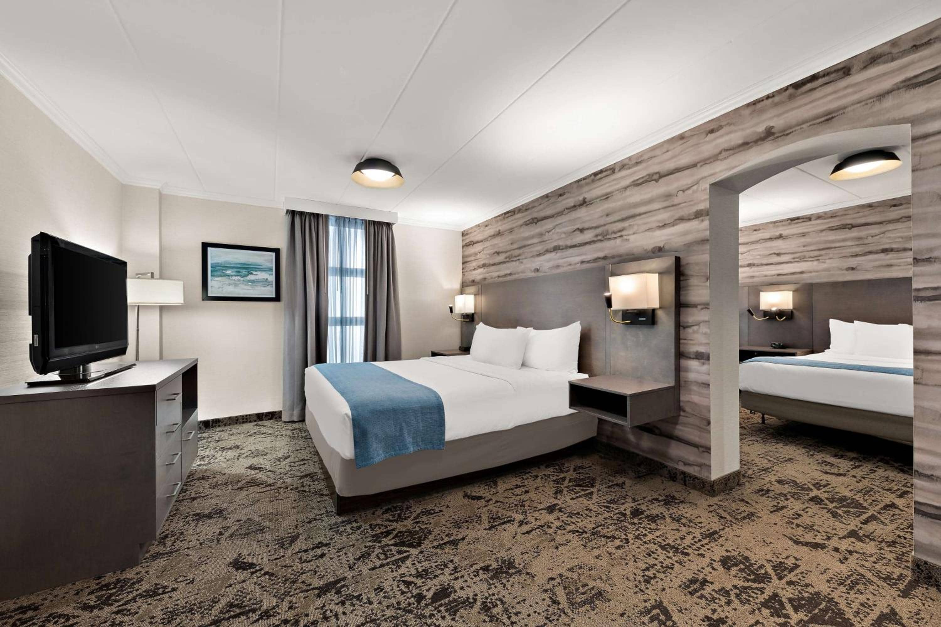 Best Western Parkway Hotel Toronto North — 2