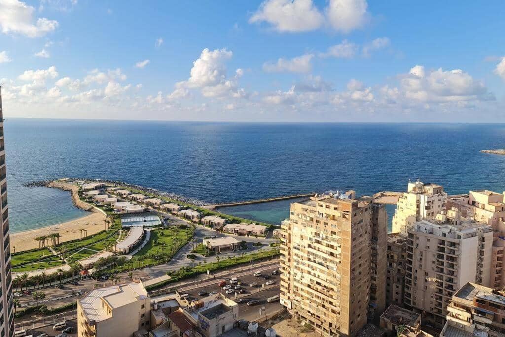 San Stefano Plaza