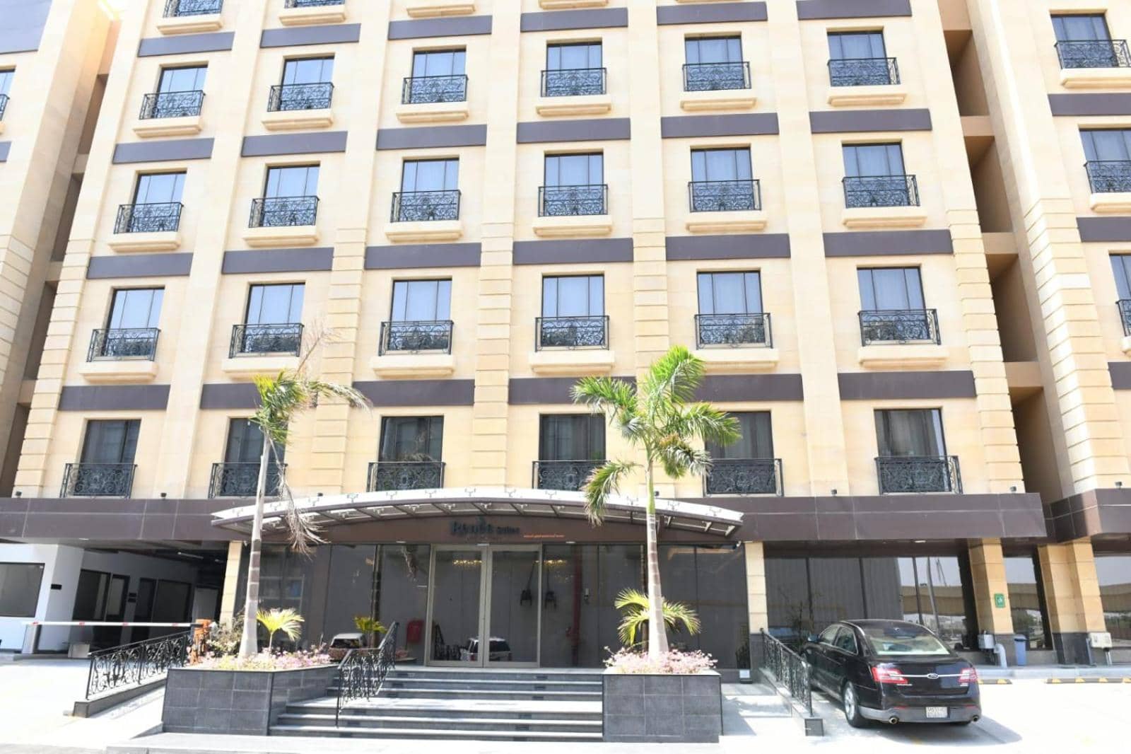 Renee Hotel