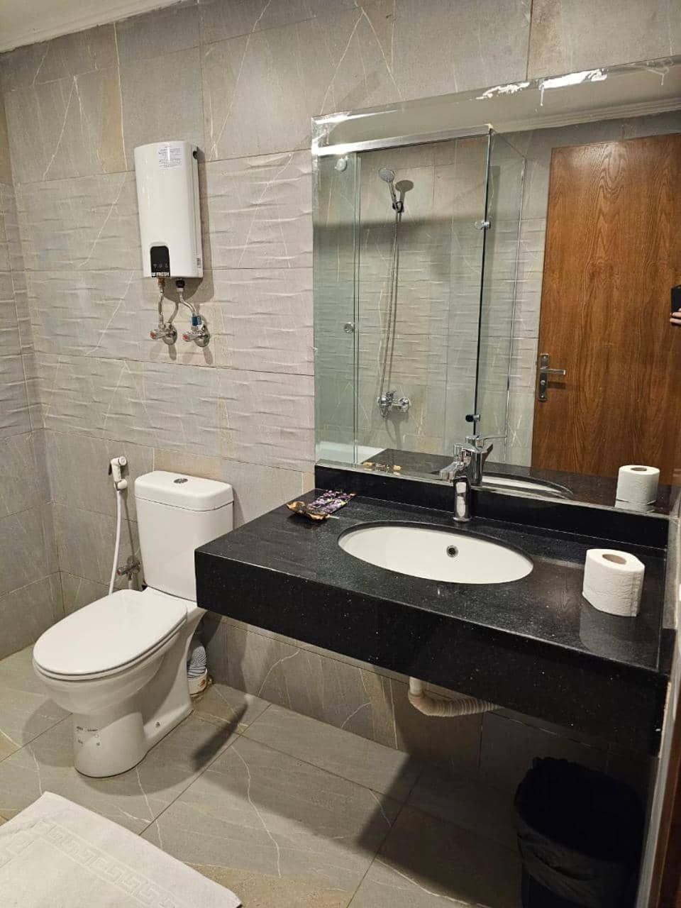 Royal Garden Hotel & Restaurant — 2