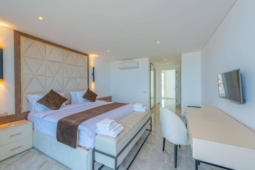Royal Villa on the beach — 2