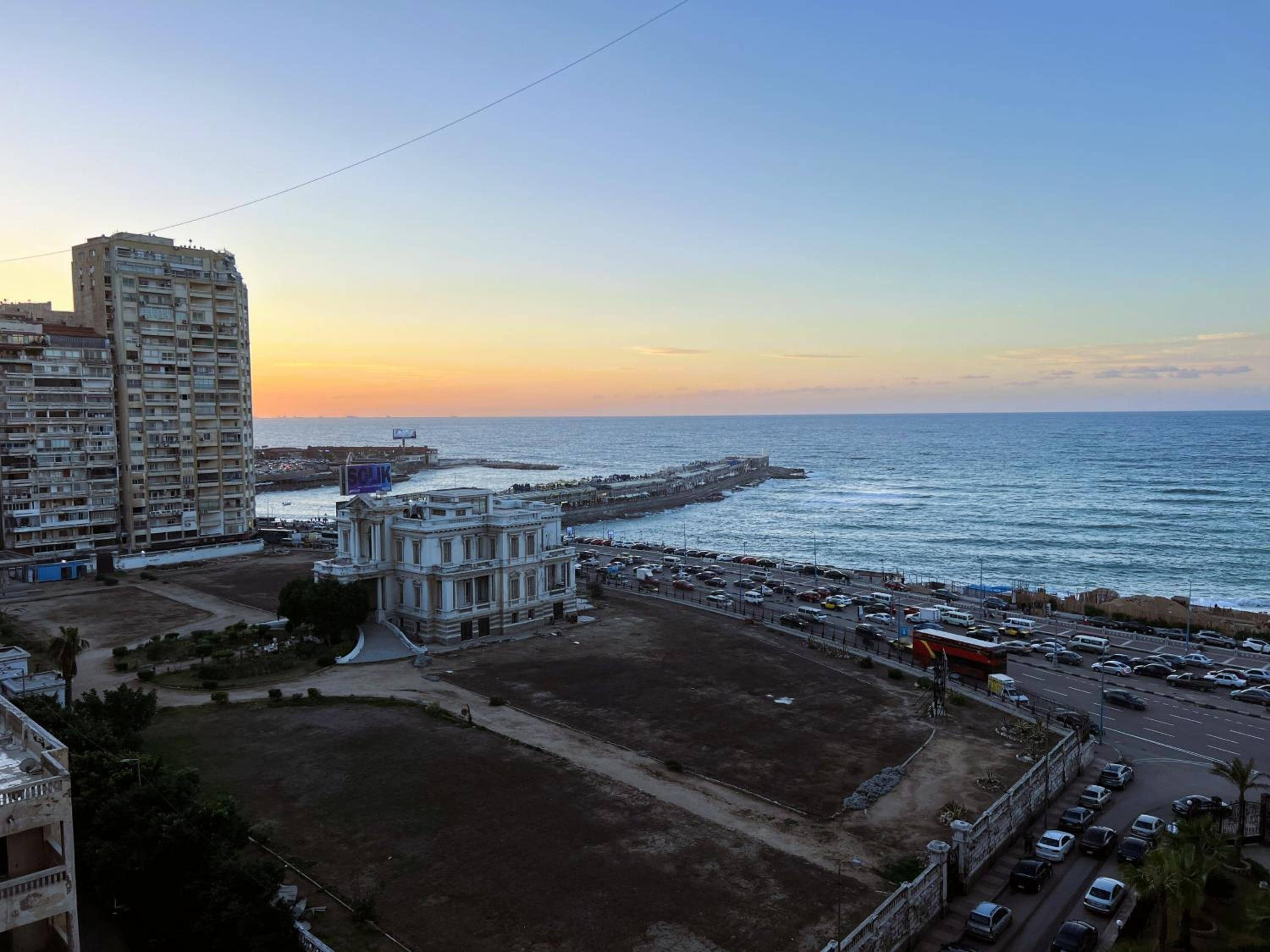 Sea View Luxury Apartment