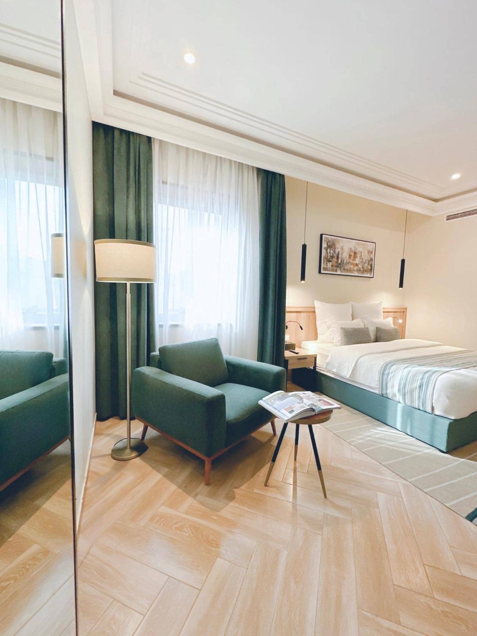 Marlo Hotel — 5