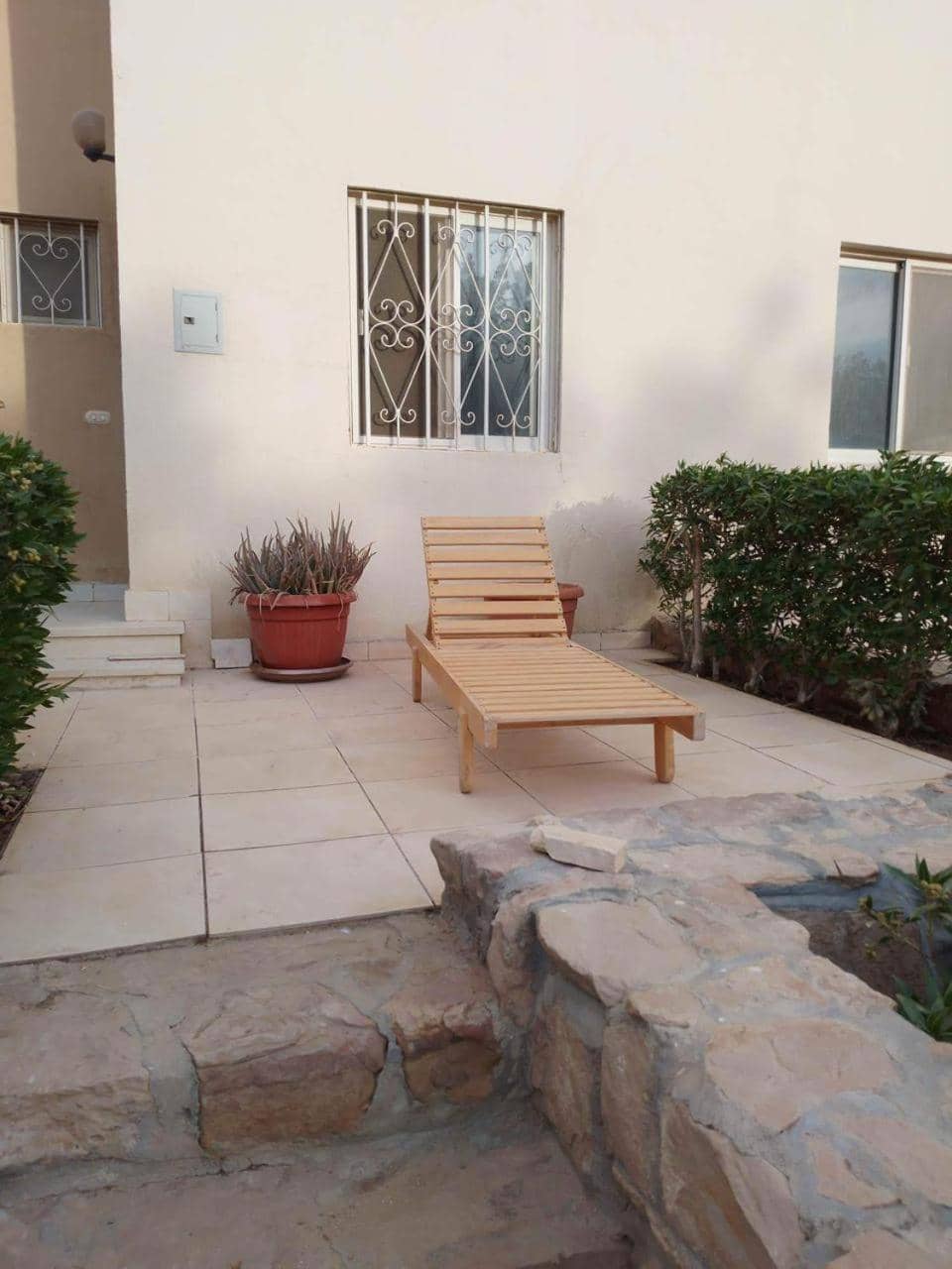 g. ground floor with garden — 4